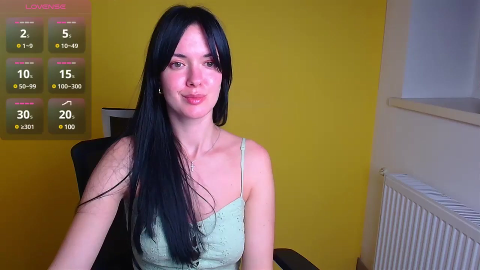 Gallery image thumbnail from Black_Red's myfreecams stream on, 11/18/2024, 21:54 image 6 of 20