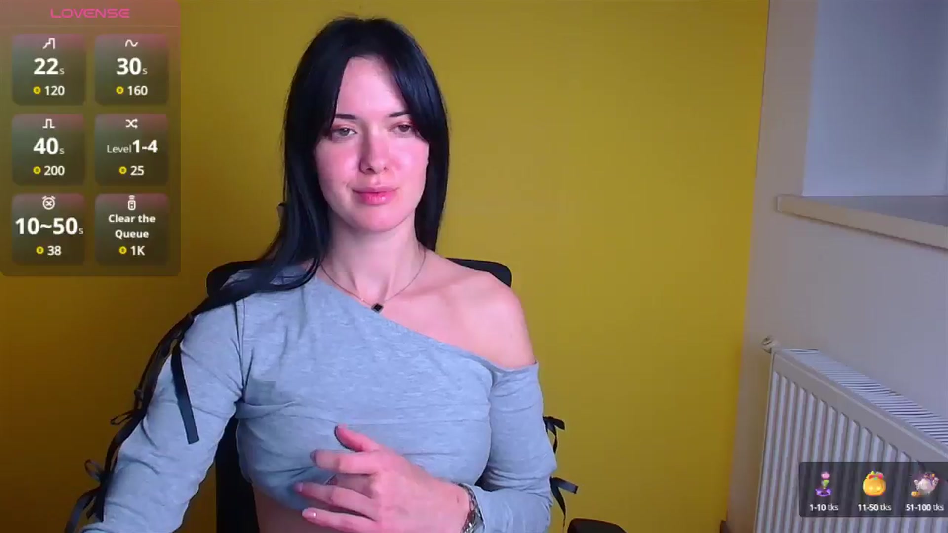 Gallery image thumbnail from Black_Red's myfreecams stream on, 11/23/2024, 10:25 image 11 of 20