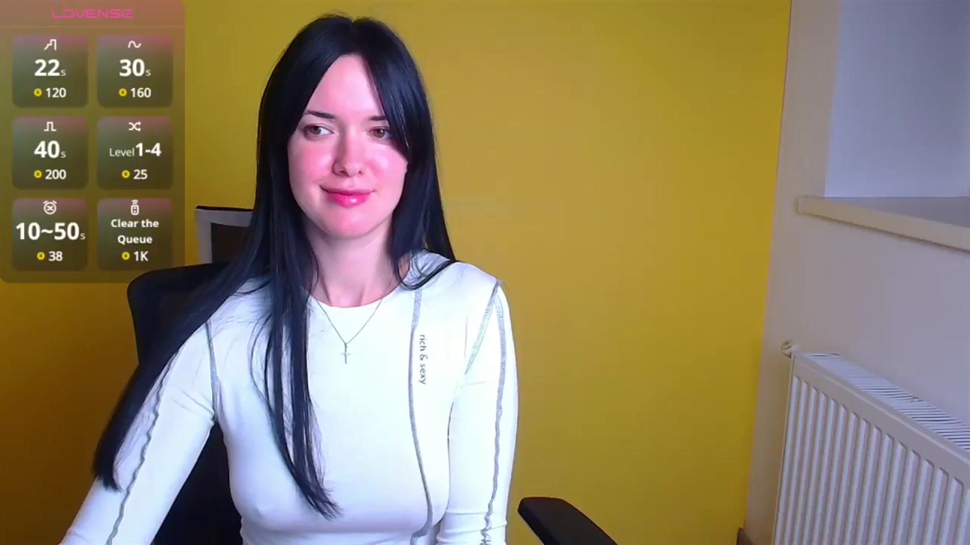 Gallery image thumbnail from Black_Red's myfreecams stream on, 11/24/2024, 10:32 image 4 of 20