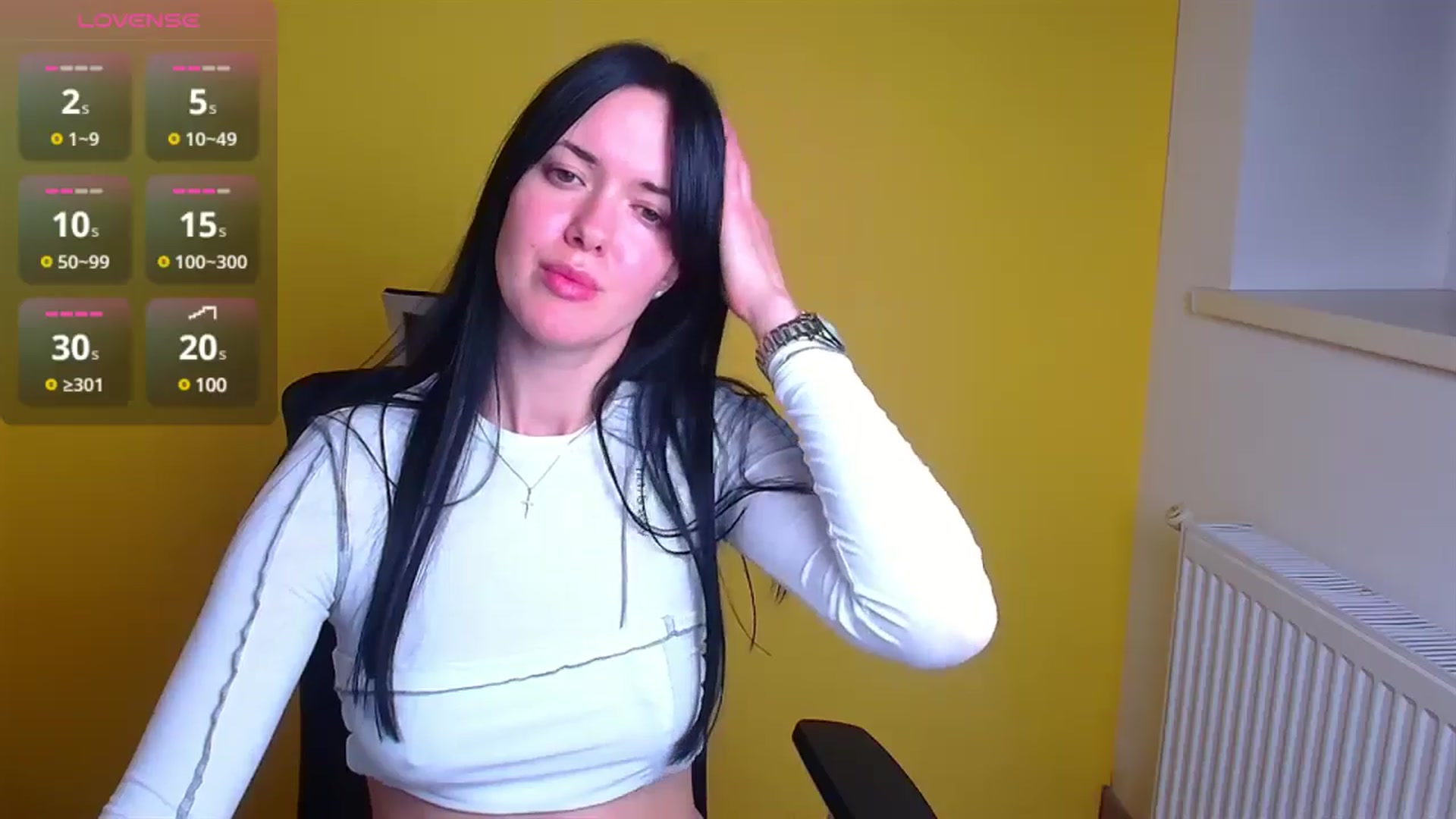 Gallery image thumbnail from Black_Red's myfreecams stream on, 11/24/2024, 10:32 image 19 of 20