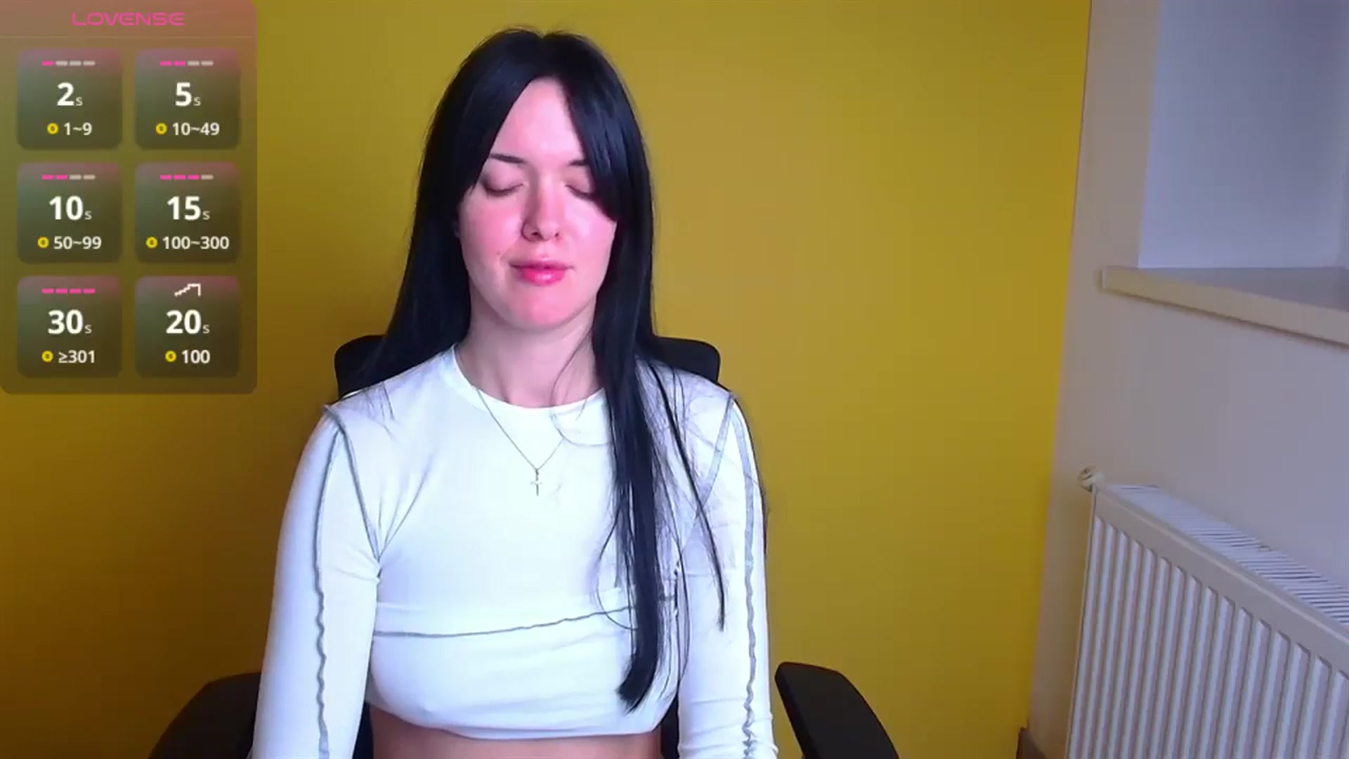 Gallery image thumbnail from Black_Red's myfreecams stream on, 11/24/2024, 10:32 image 13 of 20