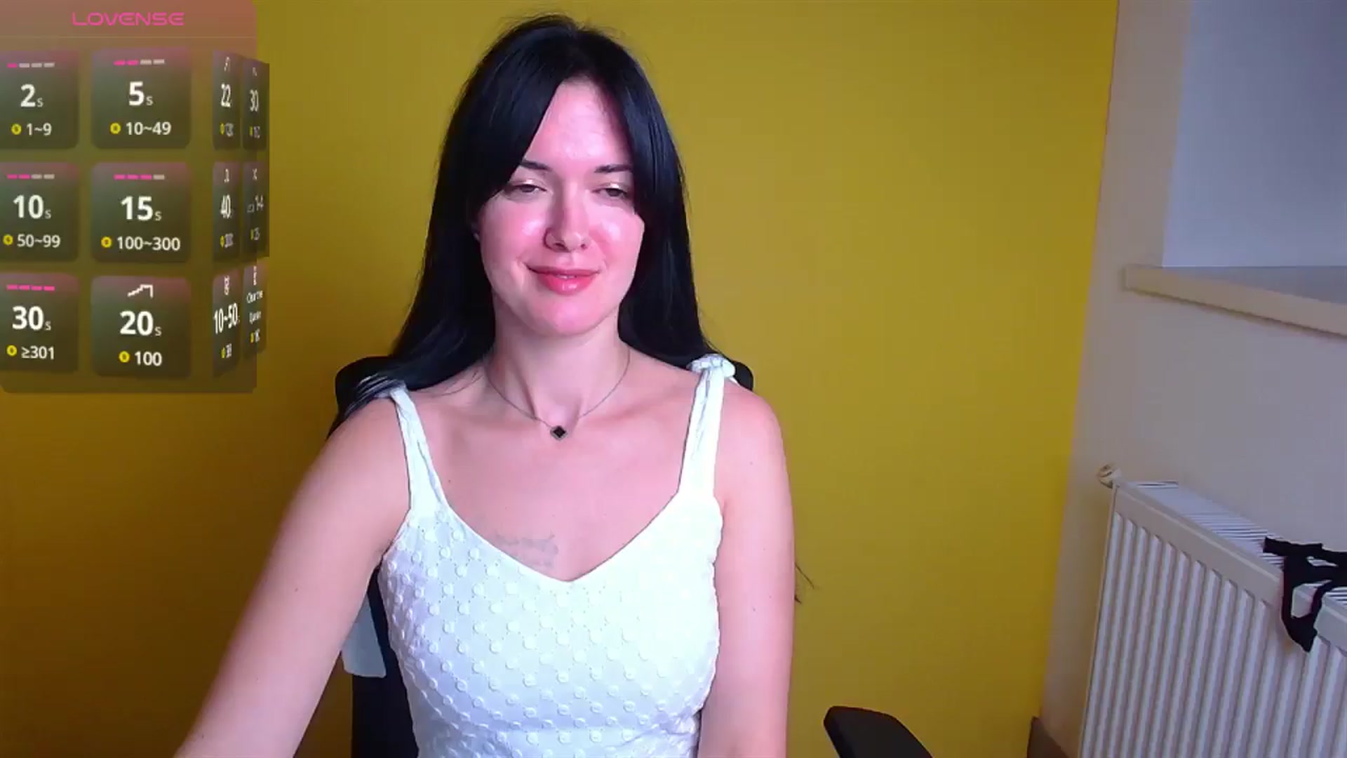Gallery image thumbnail from Black_Red's myfreecams stream on, 11/25/2024, 21:09 image 15 of 20