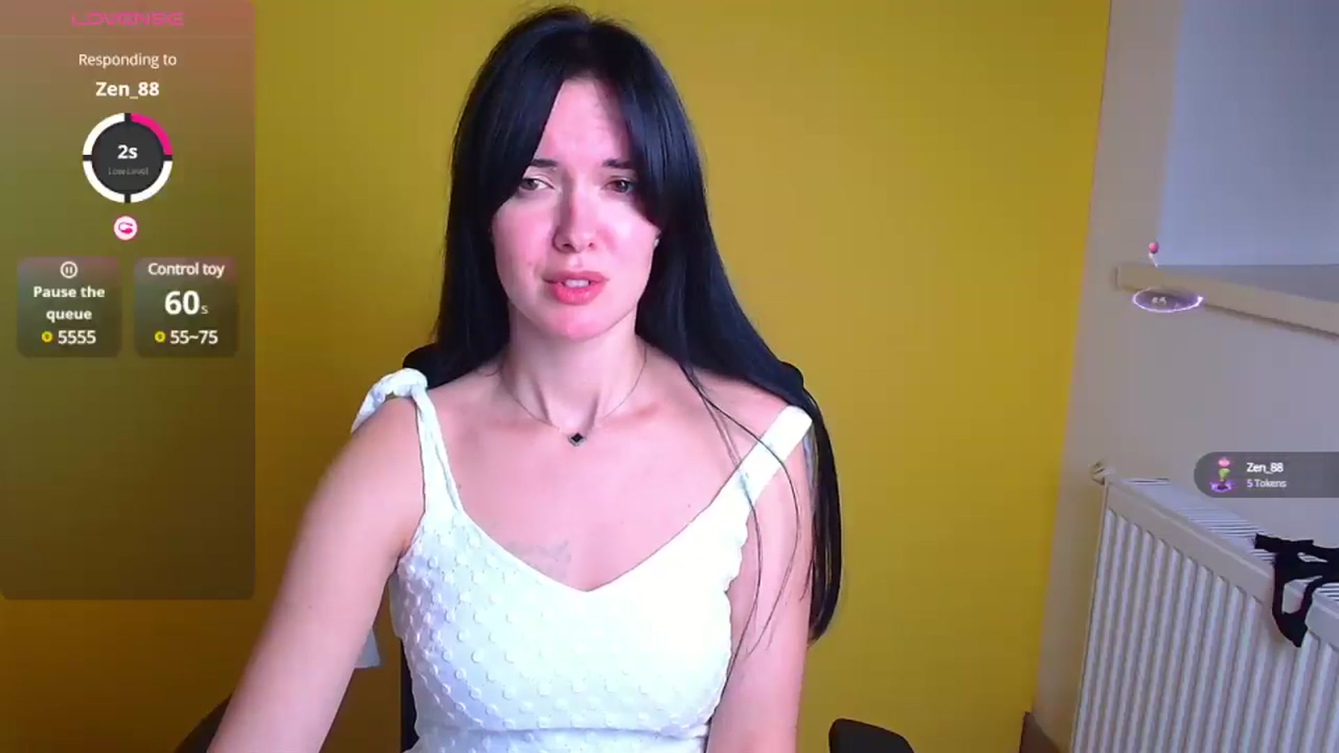 Gallery image thumbnail from Black_Red's myfreecams stream on, 11/25/2024, 21:09 image 4 of 20