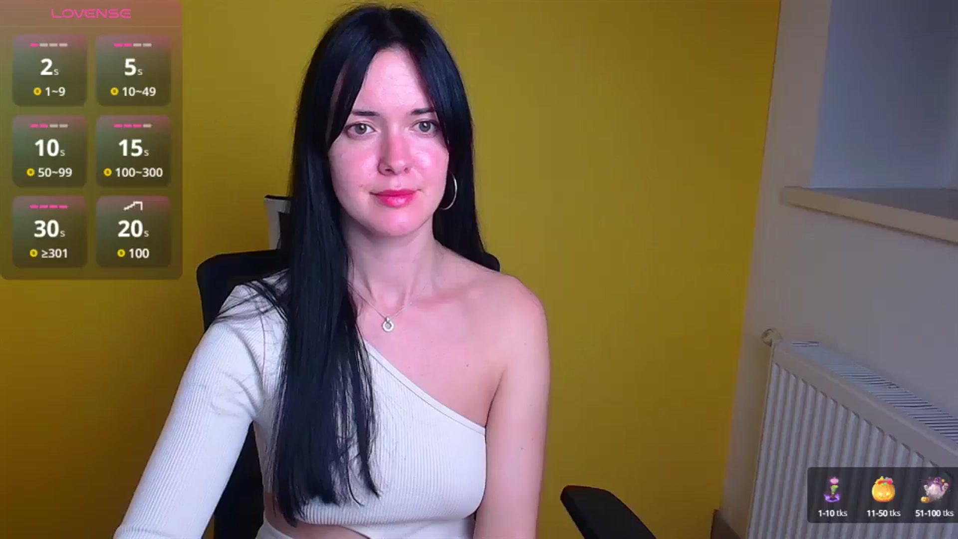 Gallery image thumbnail from Black_Red's myfreecams stream on, 12/02/2024, 23:46 image 19 of 20