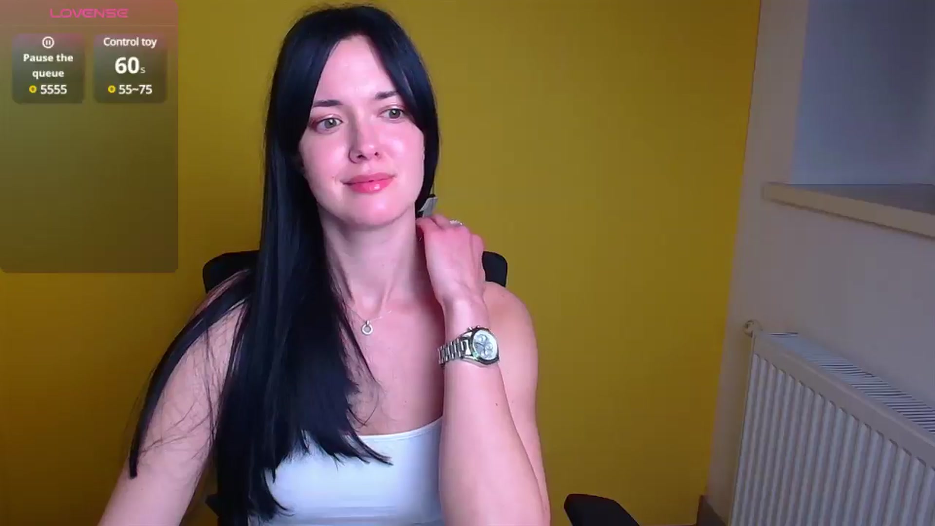 Gallery image thumbnail from Black_Red's myfreecams stream on, 12/04/2024, 20:06 image 2 of 20