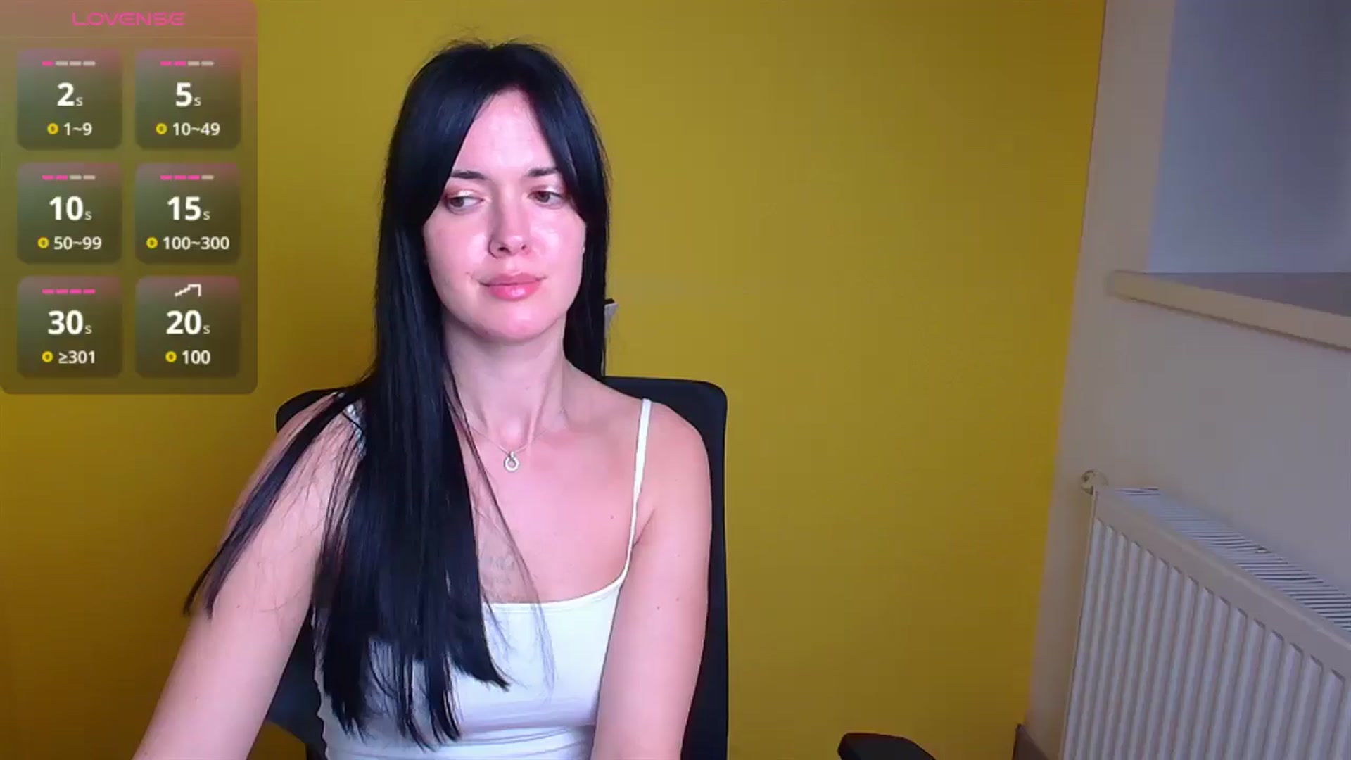 Gallery image thumbnail from Black_Red's myfreecams stream on, 12/04/2024, 20:06 image 17 of 20