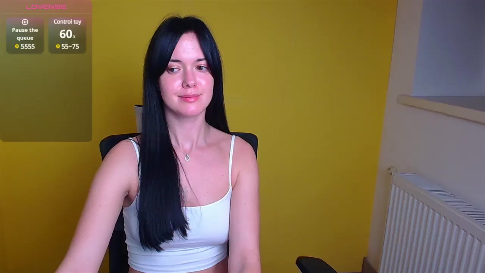 Gallery image thumbnail from Black_Red's myfreecams stream on, 12/05/2024, 24:25 image 12 of 20