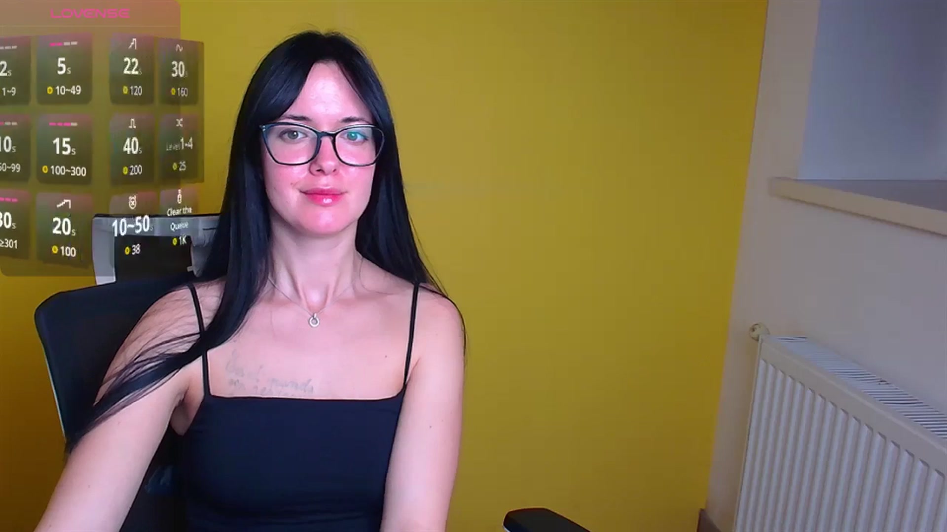 Gallery image thumbnail from Black_Red's myfreecams stream on, 12/06/2024, 14:50 image 13 of 20