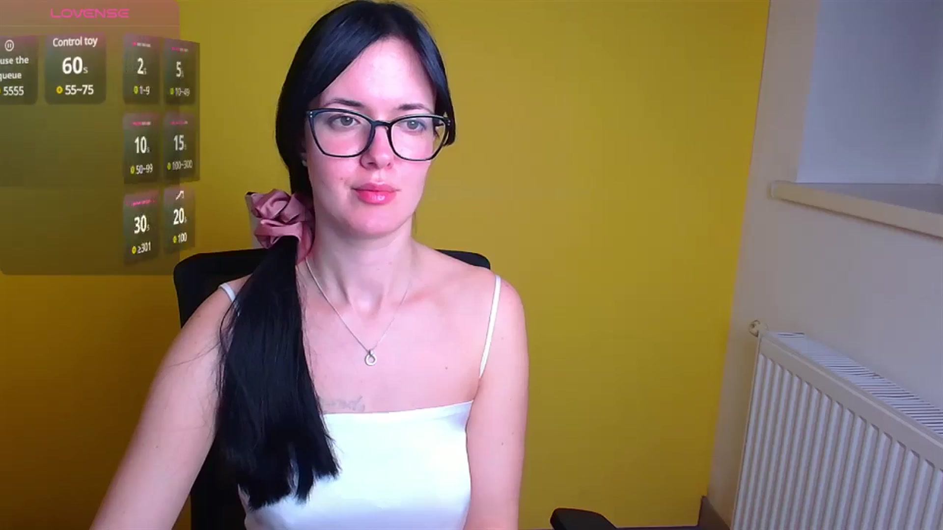 Gallery image thumbnail from Black_Red's myfreecams stream on, 12/07/2024, 10:30 image 20 of 20