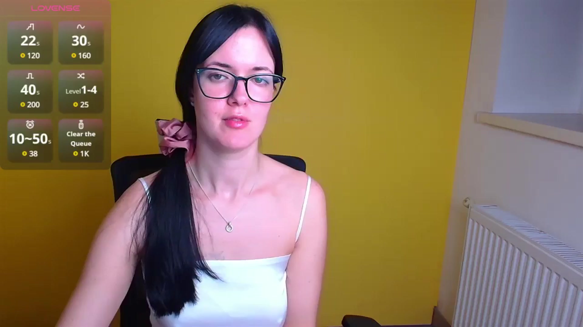 Gallery image thumbnail from Black_Red's myfreecams stream on, 12/07/2024, 10:30 image 15 of 20