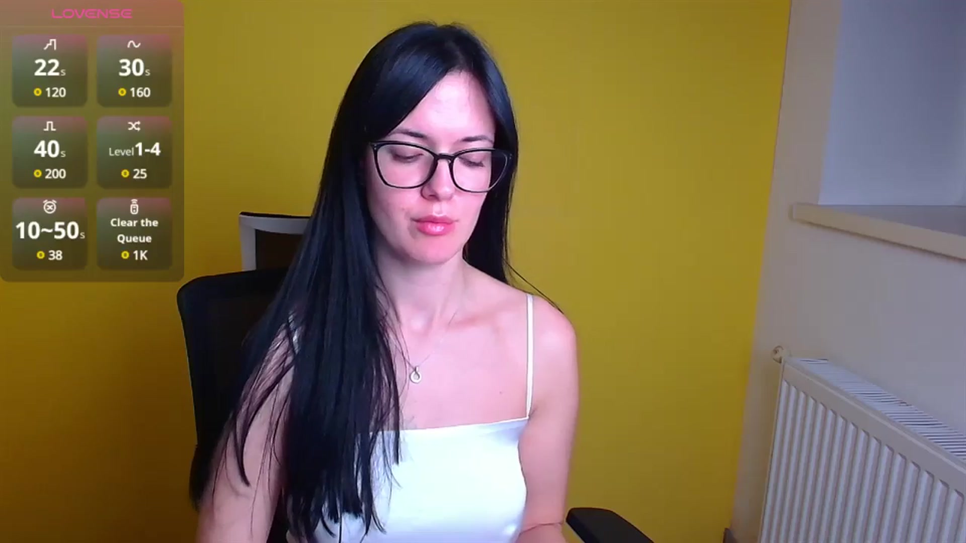 Gallery image thumbnail from Black_Red's myfreecams stream on, 12/07/2024, 12:43 image 11 of 20