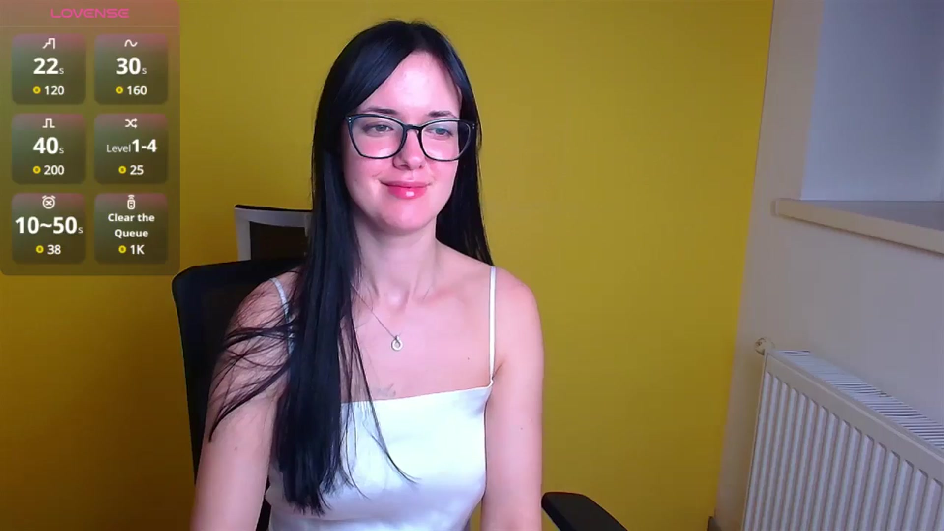 Gallery image thumbnail from Black_Red's myfreecams stream on, 12/07/2024, 12:43 image 6 of 20