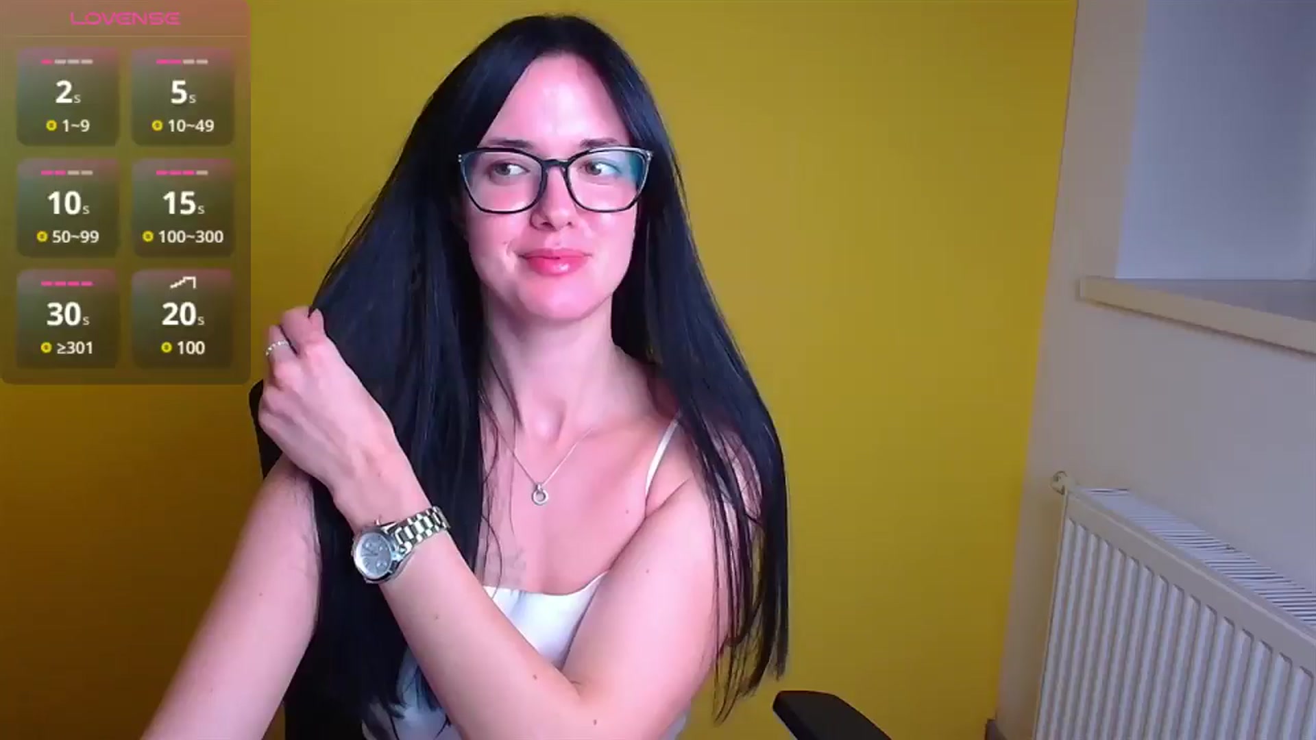 Gallery image thumbnail from Black_Red's myfreecams stream on, 12/07/2024, 12:43 image 12 of 20