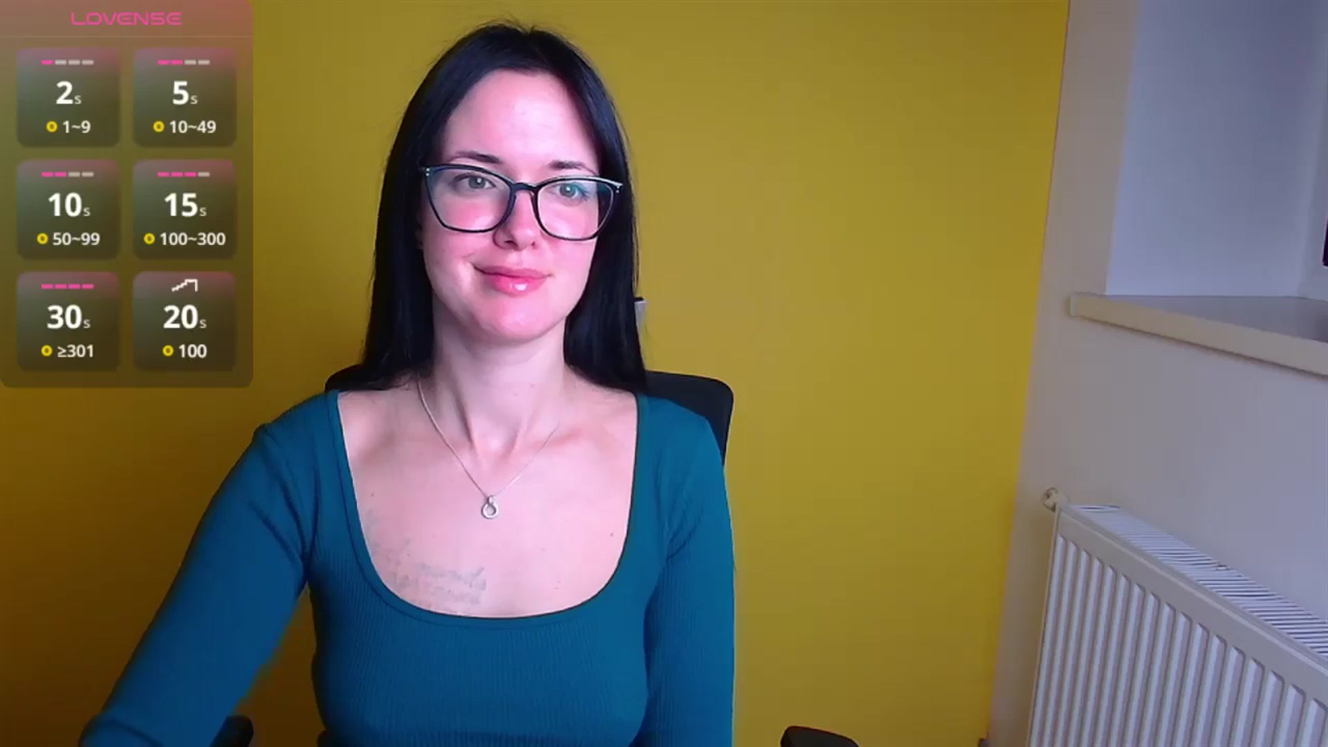 Gallery image thumbnail from Black_Red's myfreecams stream on, 12/08/2024, 09:23 image 5 of 20