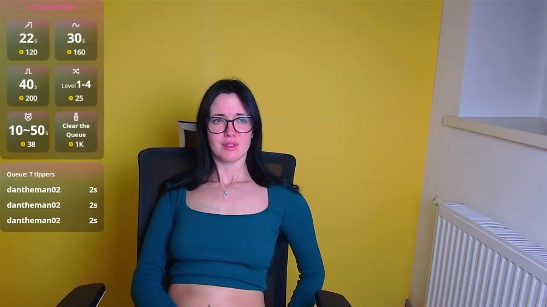 Gallery image thumbnail from Black_Red's myfreecams stream on, 12/08/2024, 11:28 image 20 of 20