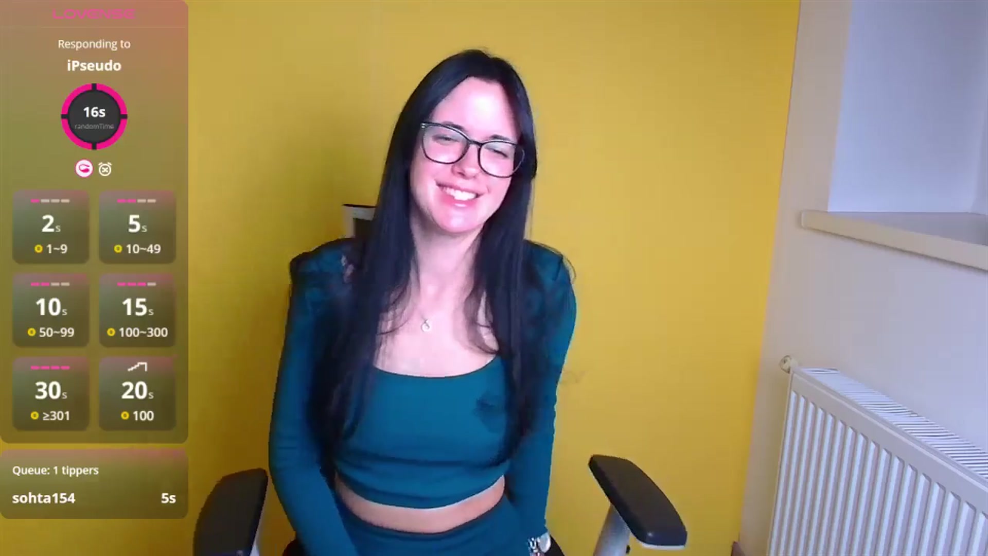 Gallery image thumbnail from Black_Red's myfreecams stream on, 12/08/2024, 11:53 image 16 of 20