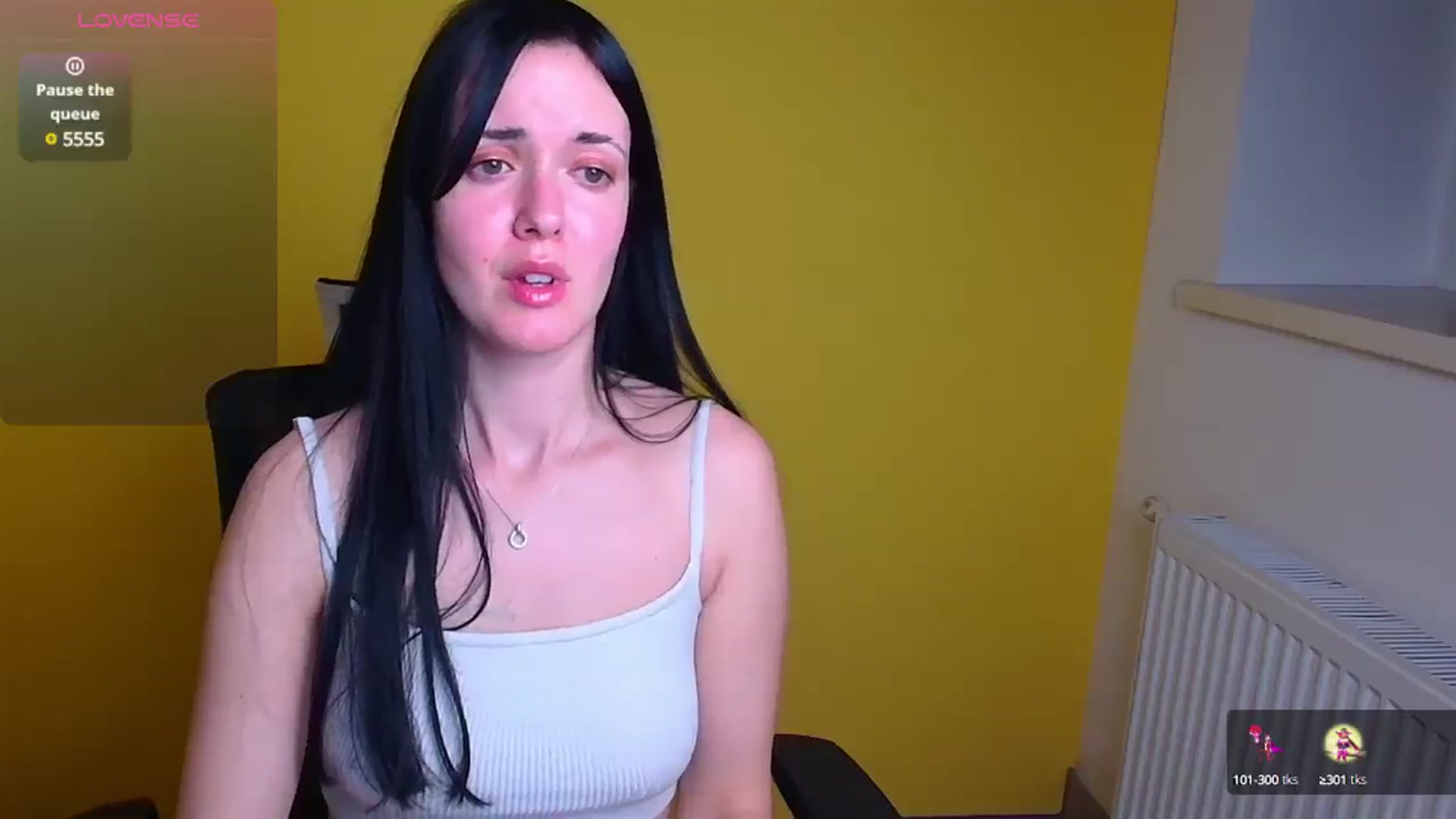 Gallery image thumbnail from Black_Red's myfreecams stream on, 12/09/2024, 21:17 image 14 of 20
