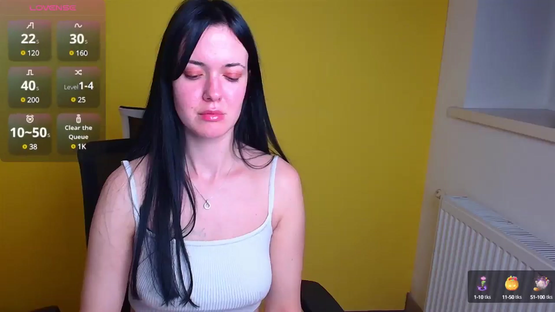 Gallery image thumbnail from Black_Red's myfreecams stream on, 12/09/2024, 21:17 image 13 of 20