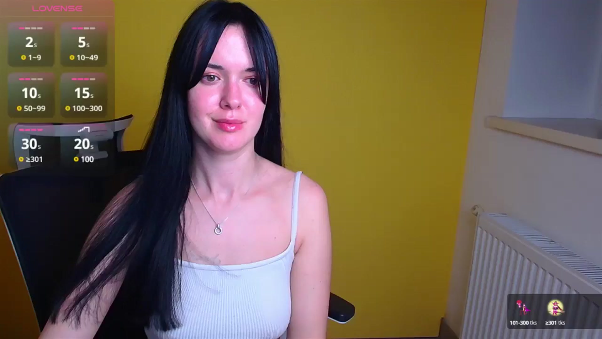 Gallery image thumbnail from Black_Red's myfreecams stream on, 12/09/2024, 21:59 image 1 of 20