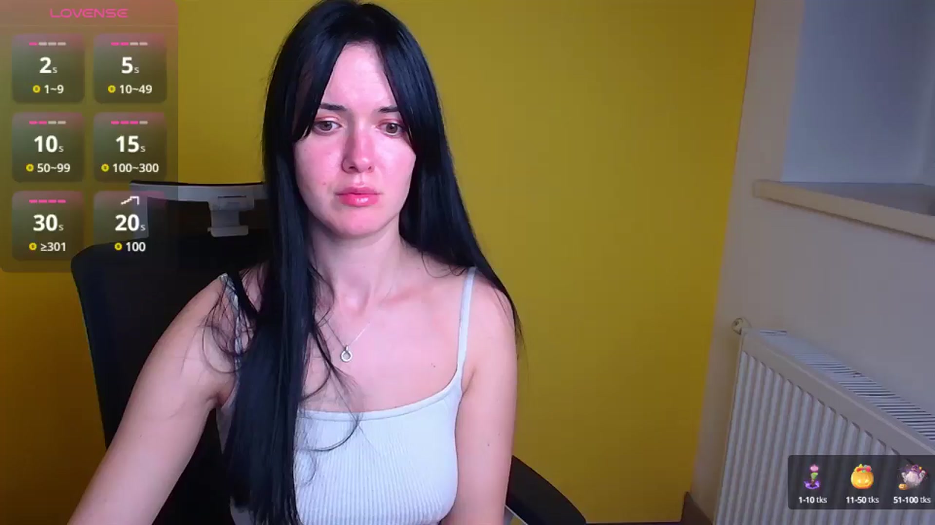 Gallery image thumbnail from Black_Red's myfreecams stream on, 12/09/2024, 21:59 image 16 of 20