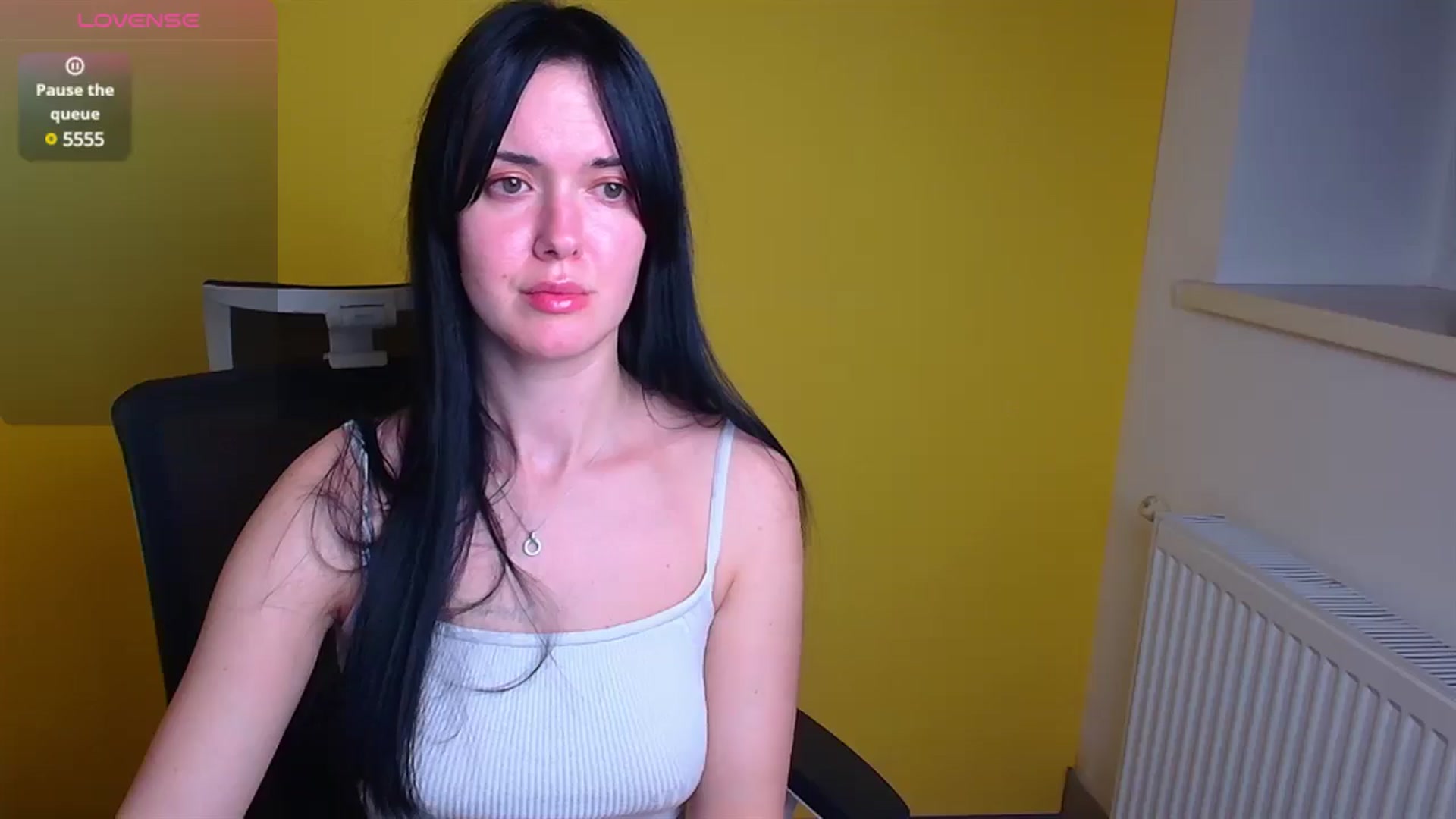 Gallery image thumbnail from Black_Red's myfreecams stream on, 12/09/2024, 21:59 image 15 of 20