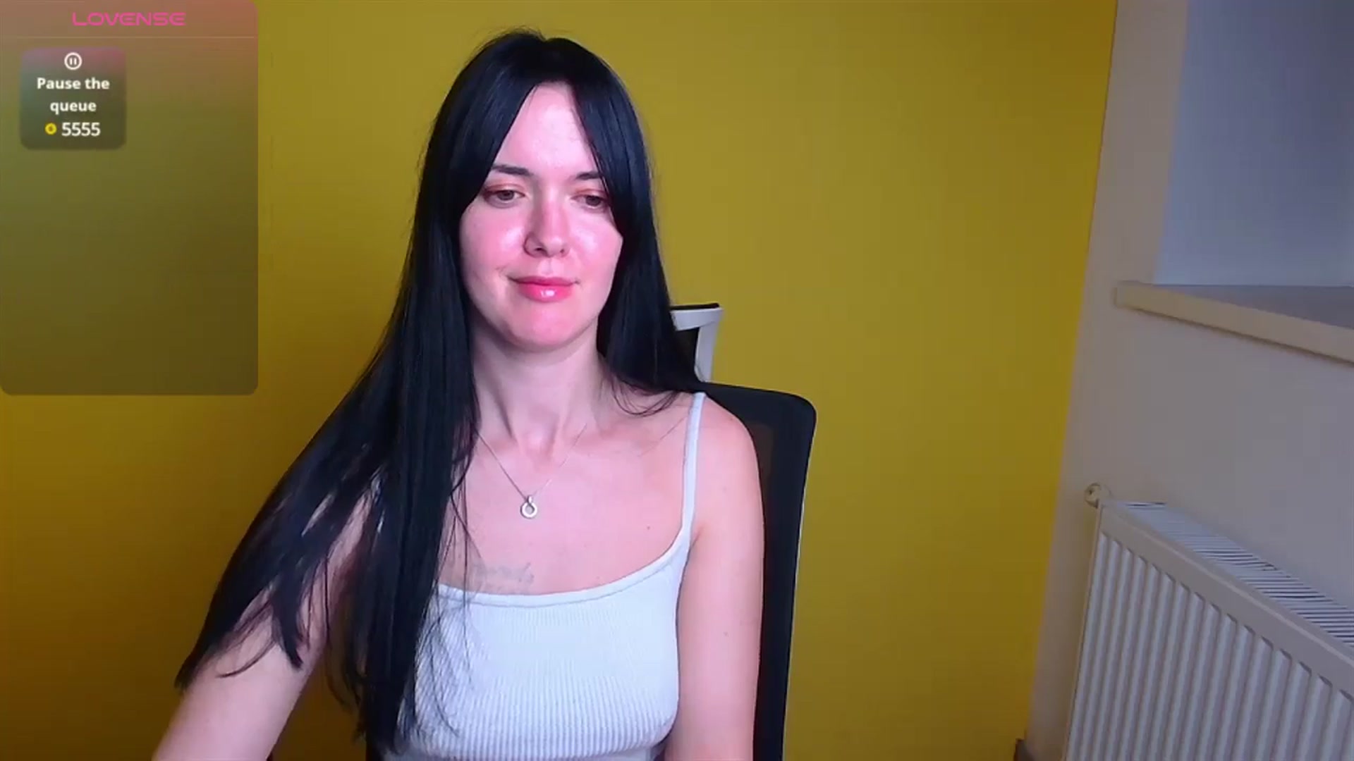 Gallery image thumbnail from Black_Red's myfreecams stream on, 12/10/2024, 01:36 image 13 of 20