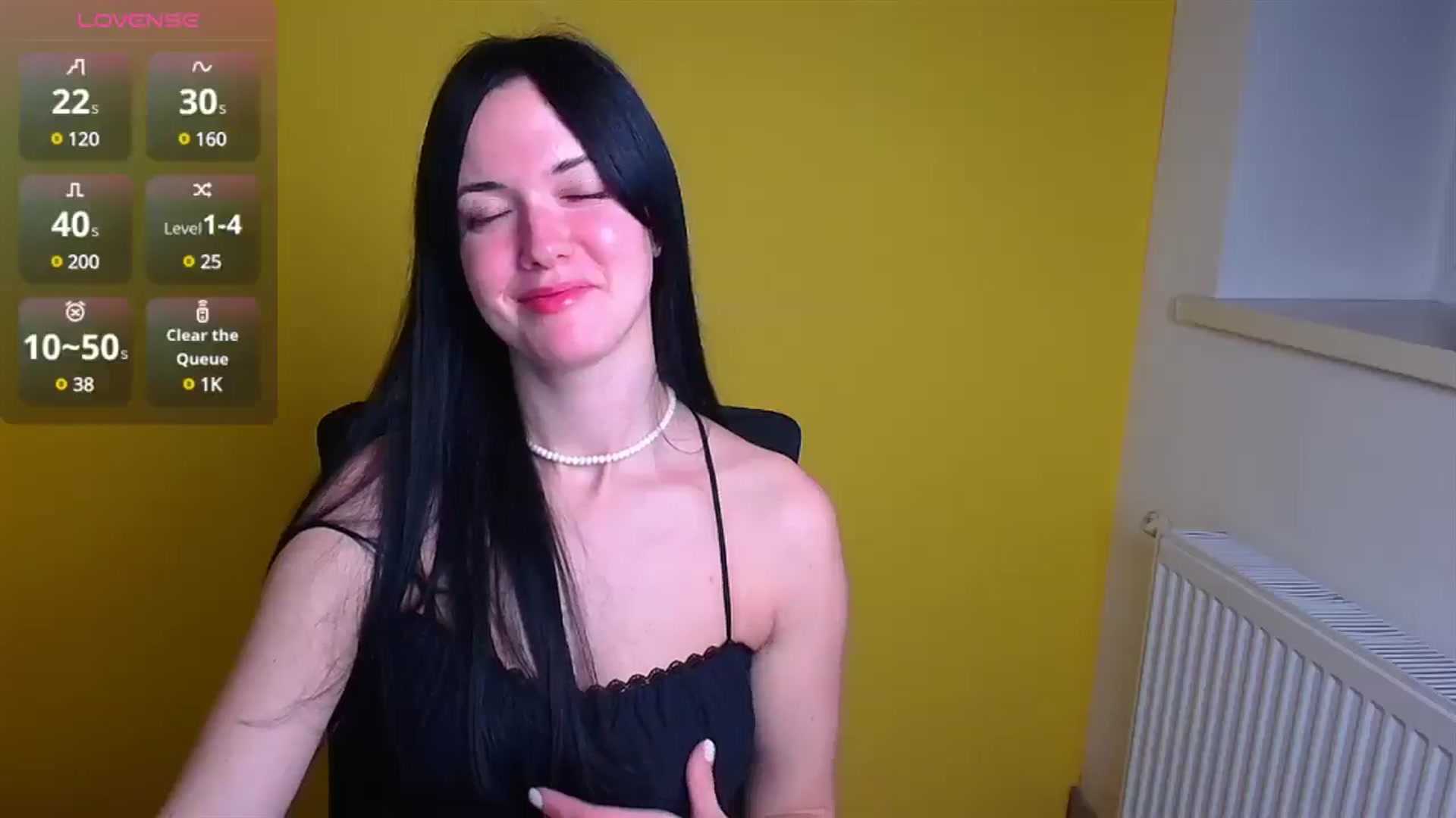 Gallery image thumbnail from Black_Red's myfreecams stream on, 12/11/2024, 21:31 image 11 of 20