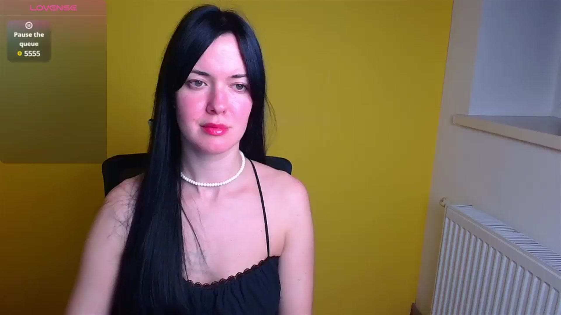 Gallery image thumbnail from Black_Red's myfreecams stream on, 12/11/2024, 21:31 image 1 of 20