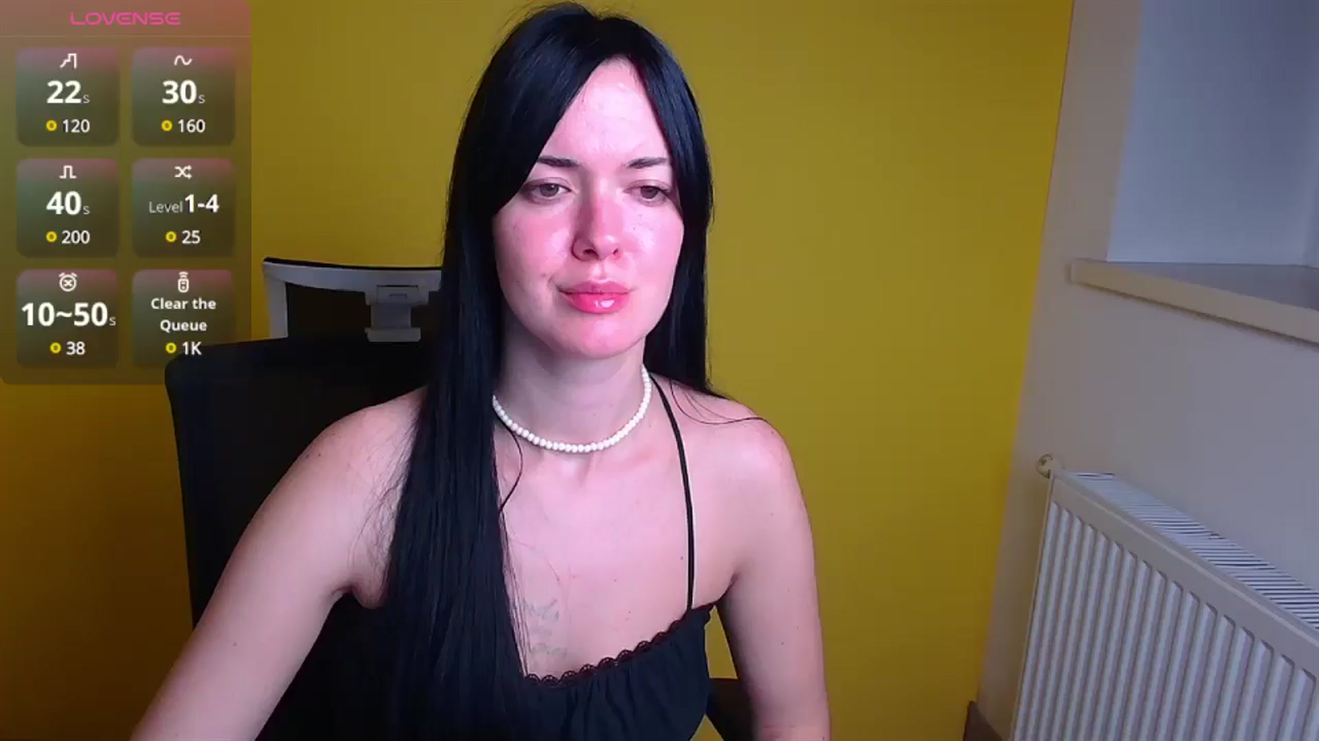 Gallery image thumbnail from Black_Red's myfreecams stream on, 12/11/2024, 23:41 image 14 of 20