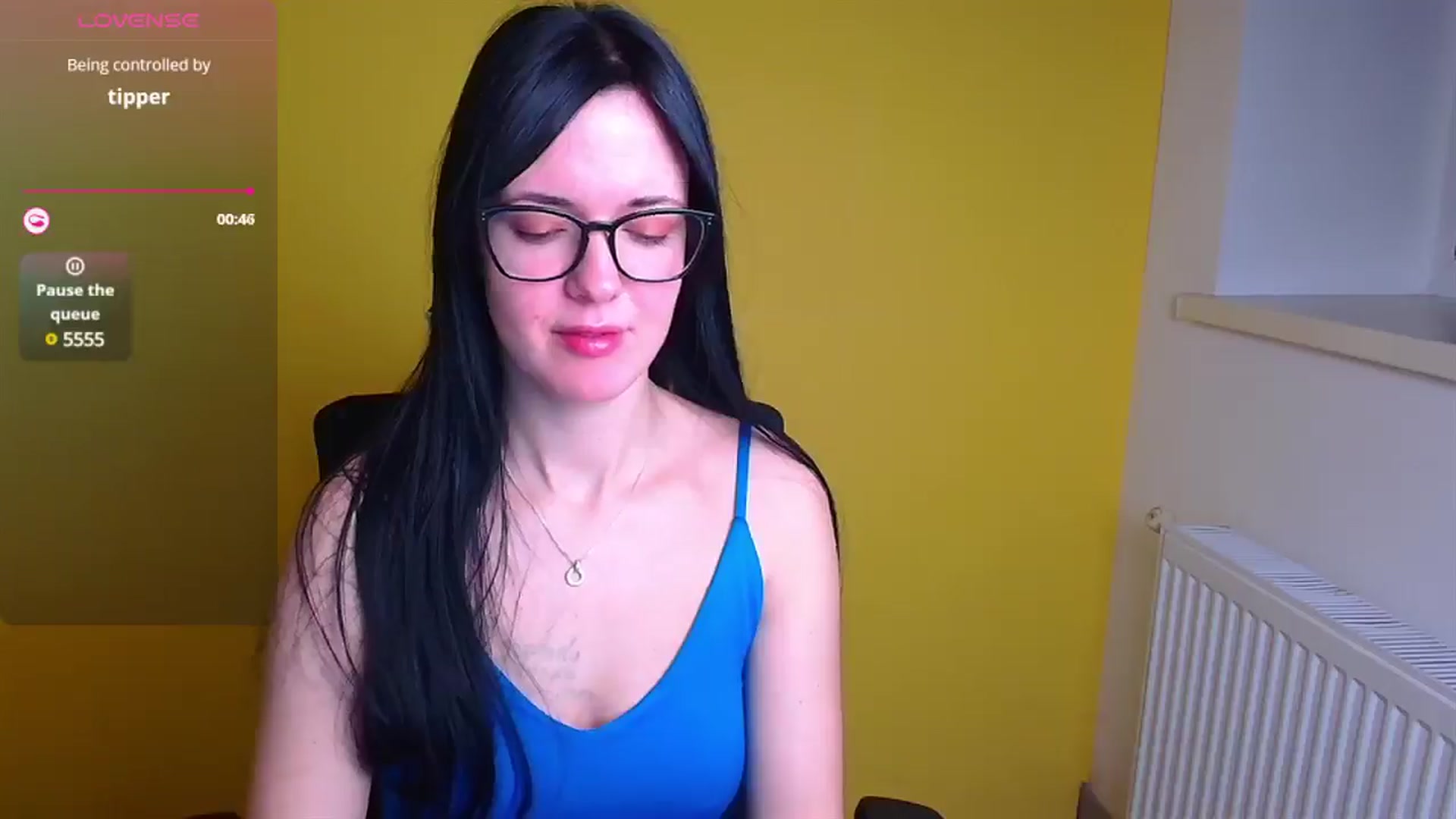 Gallery image thumbnail from Black_Red's myfreecams stream on, 12/14/2024, 07:48 image 13 of 20
