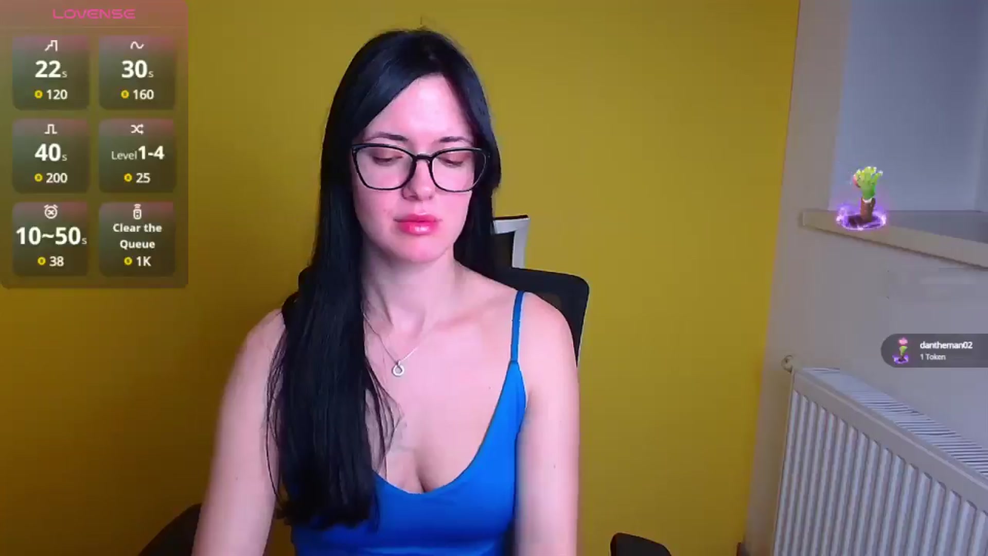 Gallery image thumbnail from Black_Red's myfreecams stream on, 12/14/2024, 10:26 image 11 of 20