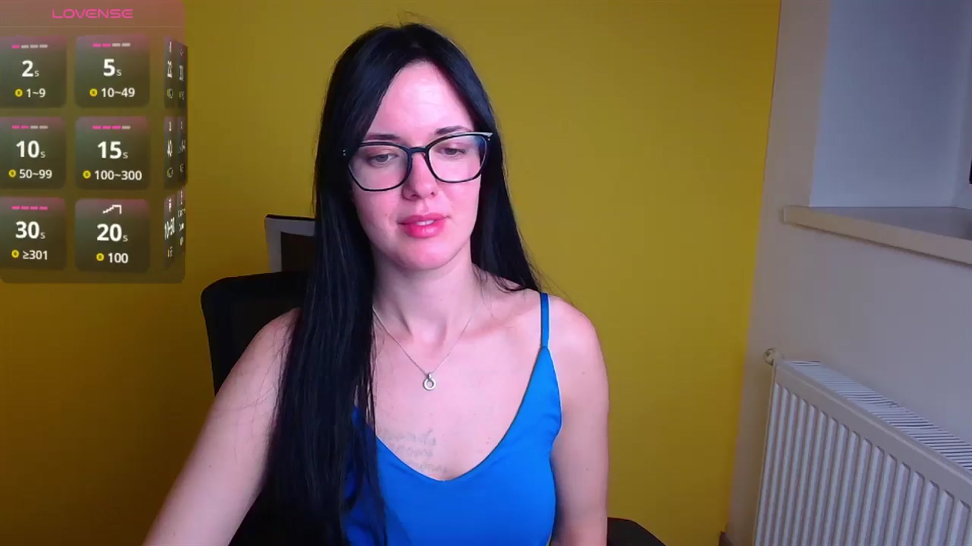 Gallery image thumbnail from Black_Red's myfreecams stream on, 12/14/2024, 11:15 image 4 of 20