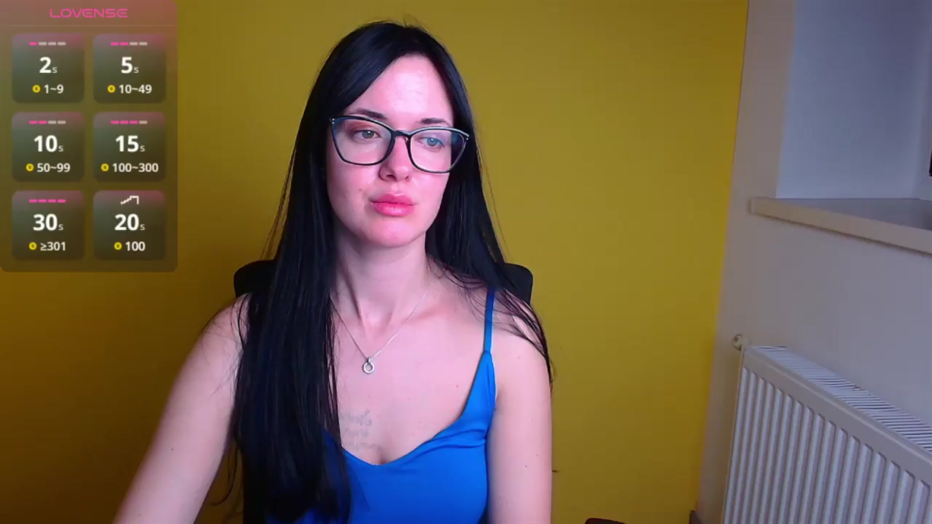 Gallery image thumbnail from Black_Red's myfreecams stream on, 12/14/2024, 11:15 image 10 of 20