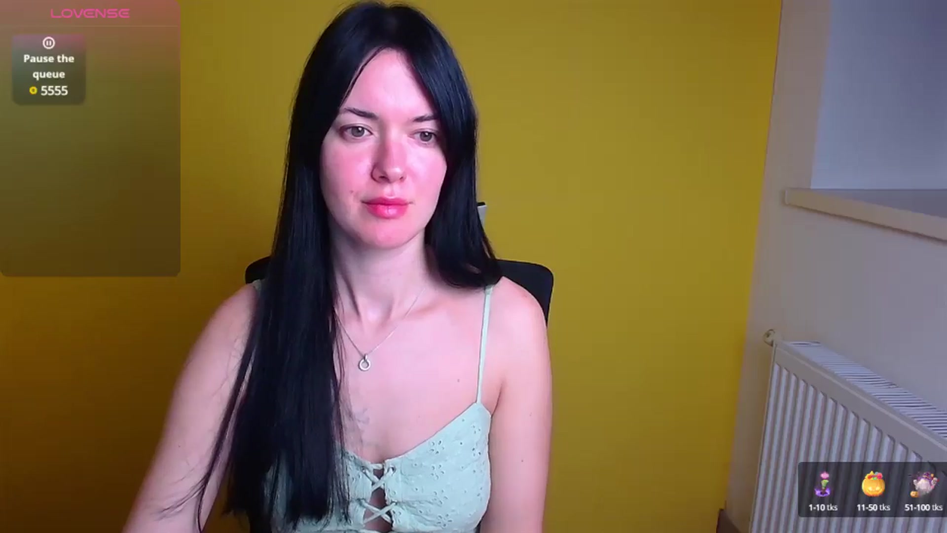 Gallery image thumbnail from Black_Red's myfreecams stream on, 12/15/2024, 08:51 image 20 of 20
