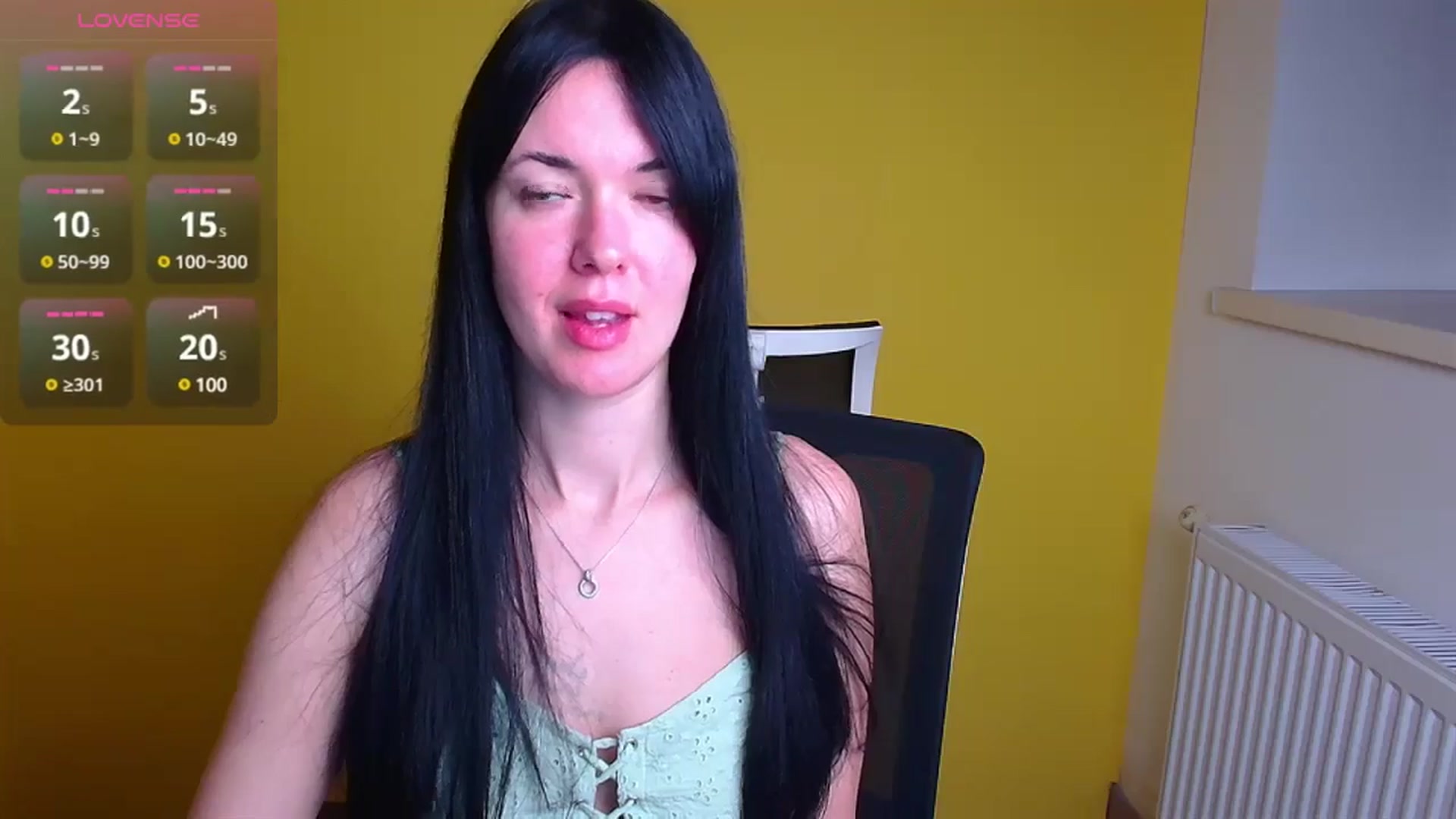Gallery image thumbnail from Black_Red's myfreecams stream on, 12/15/2024, 08:51 image 11 of 20