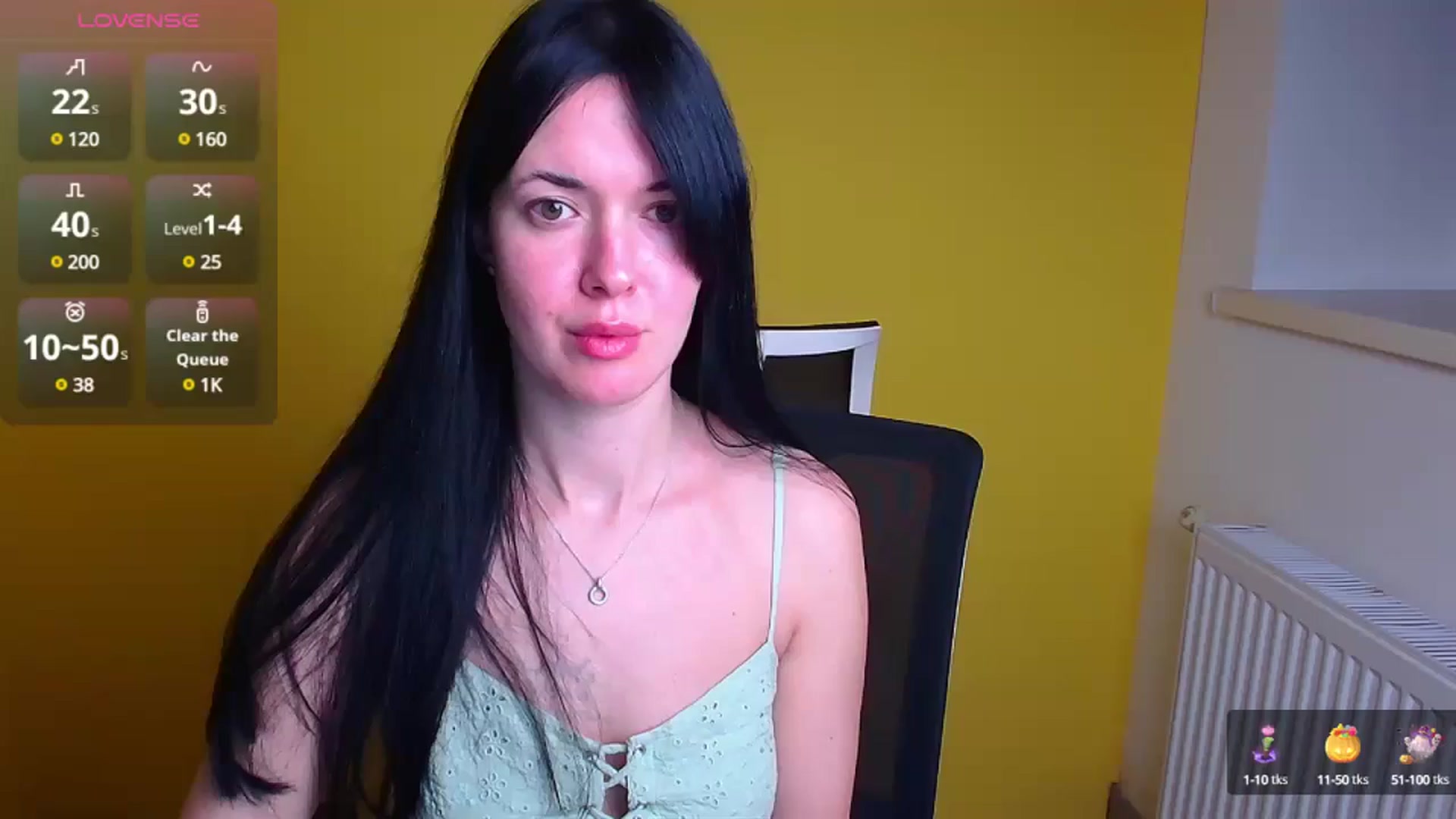 Gallery image thumbnail from Black_Red's myfreecams stream on, 12/15/2024, 08:51 image 10 of 20