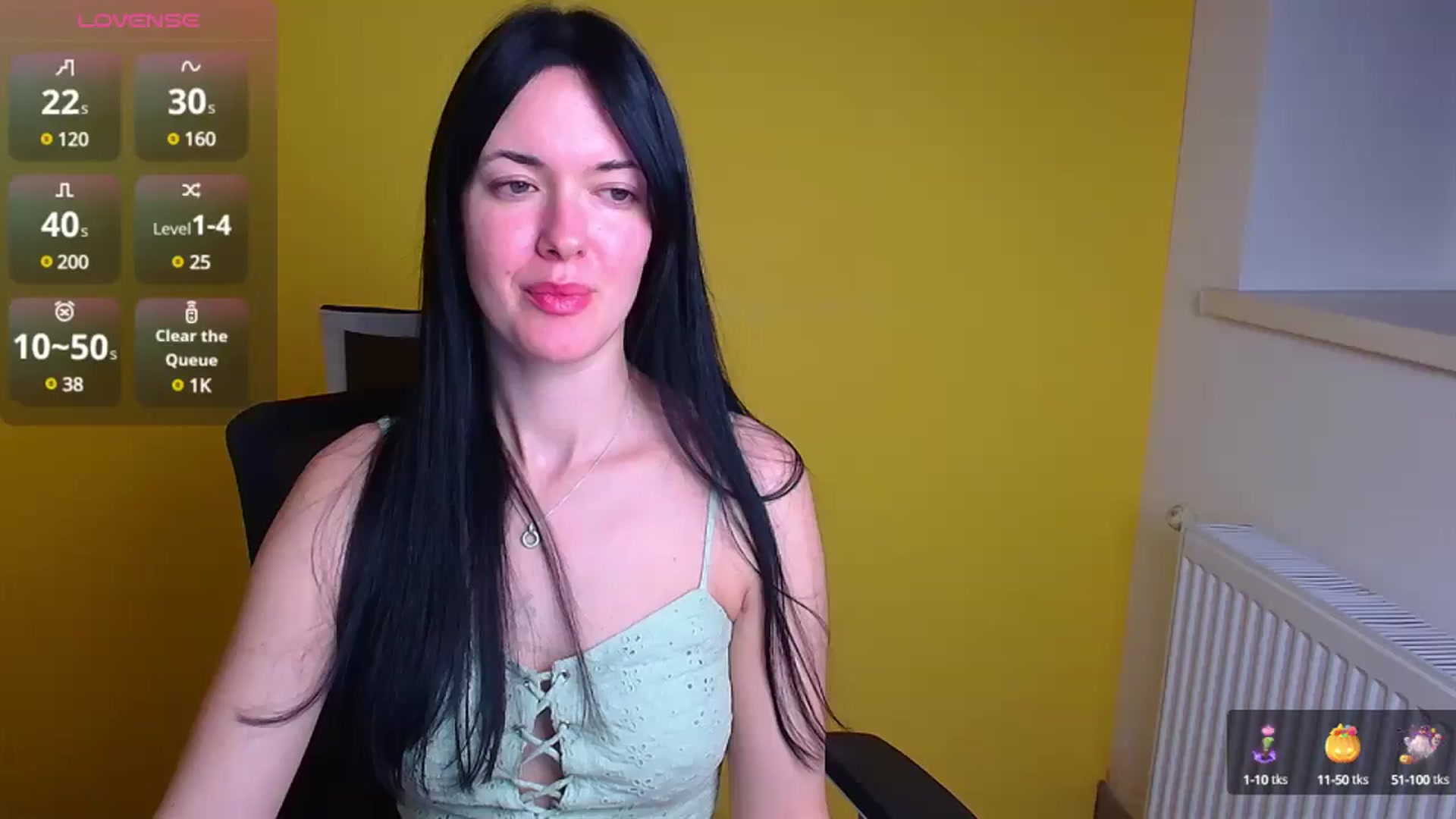 Gallery image thumbnail from Black_Red's myfreecams stream on, 12/15/2024, 09:30 image 17 of 20