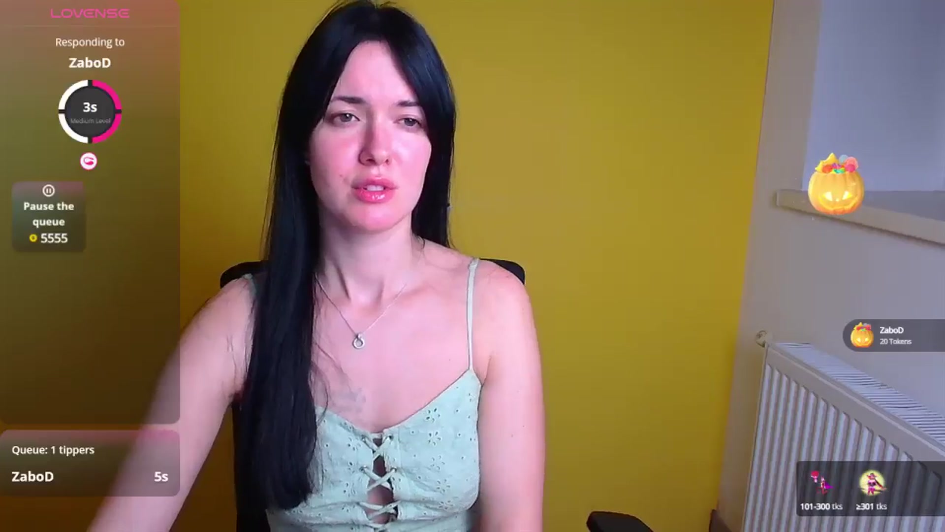 Gallery image thumbnail from Black_Red's myfreecams stream on, 12/15/2024, 11:24 image 4 of 20