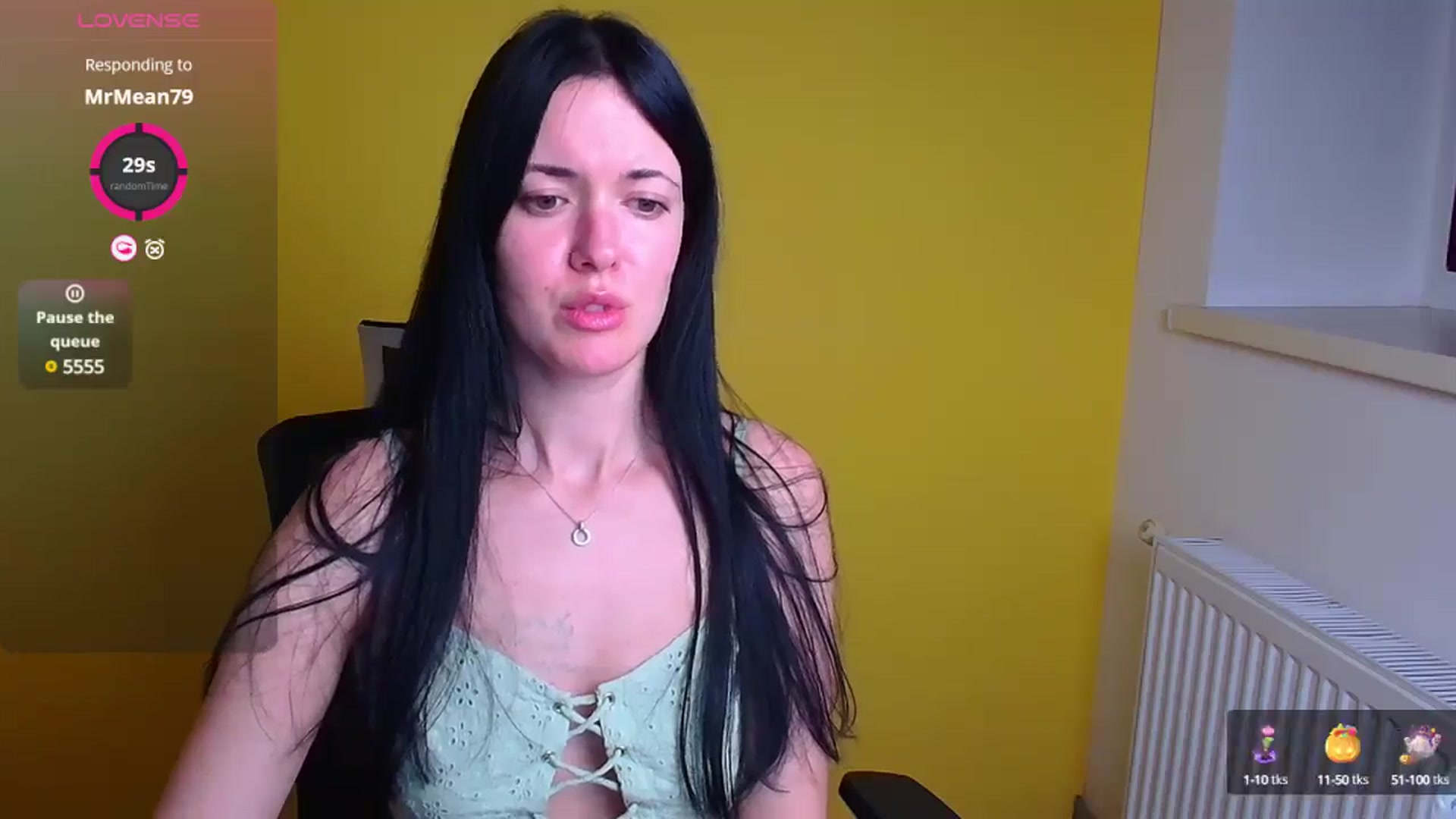 Gallery image thumbnail from Black_Red's myfreecams stream on, 12/15/2024, 12:52 image 19 of 20