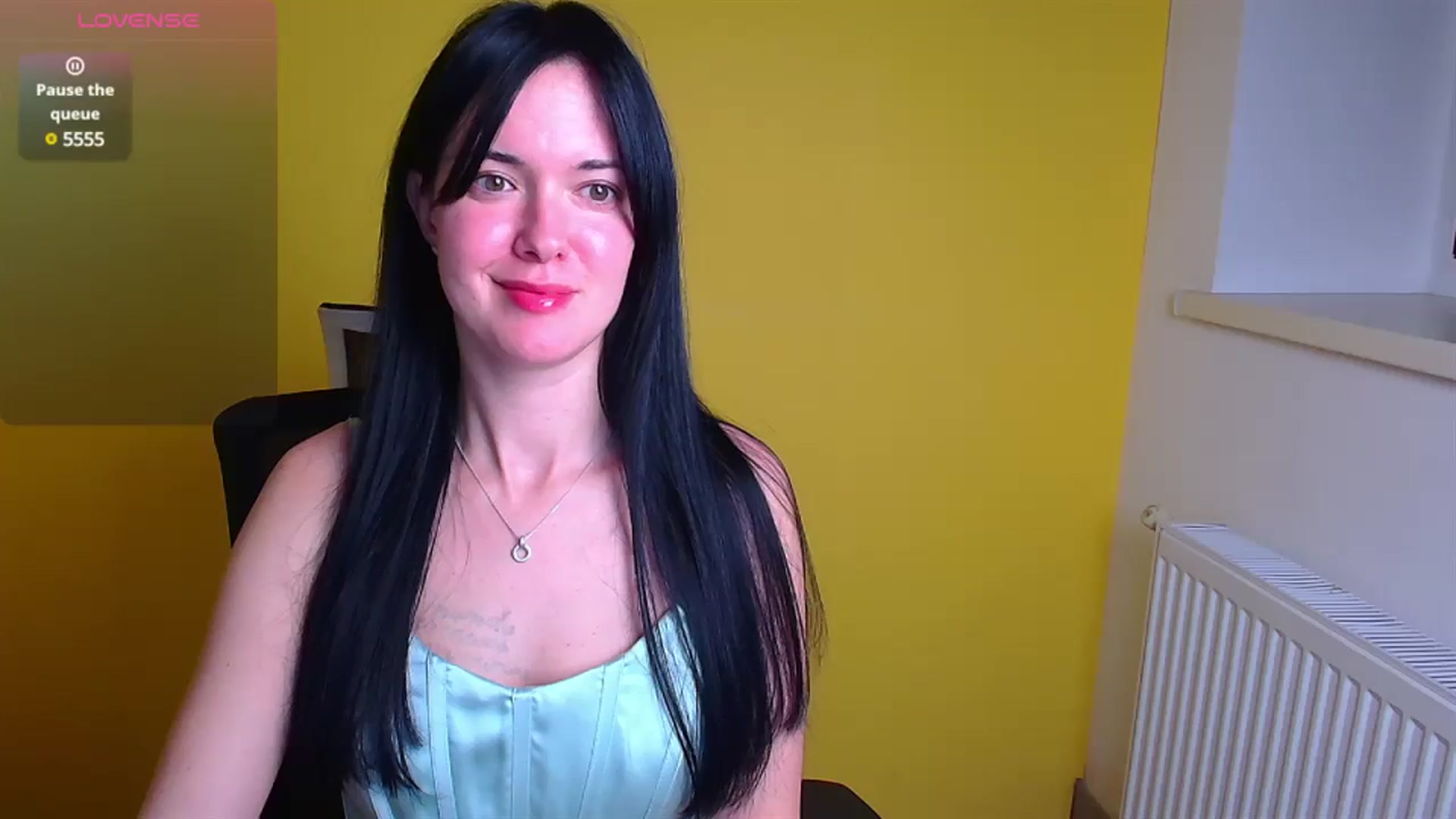 Gallery image thumbnail from Black_Red's myfreecams stream on, 12/16/2024, 19:40 image 10 of 20