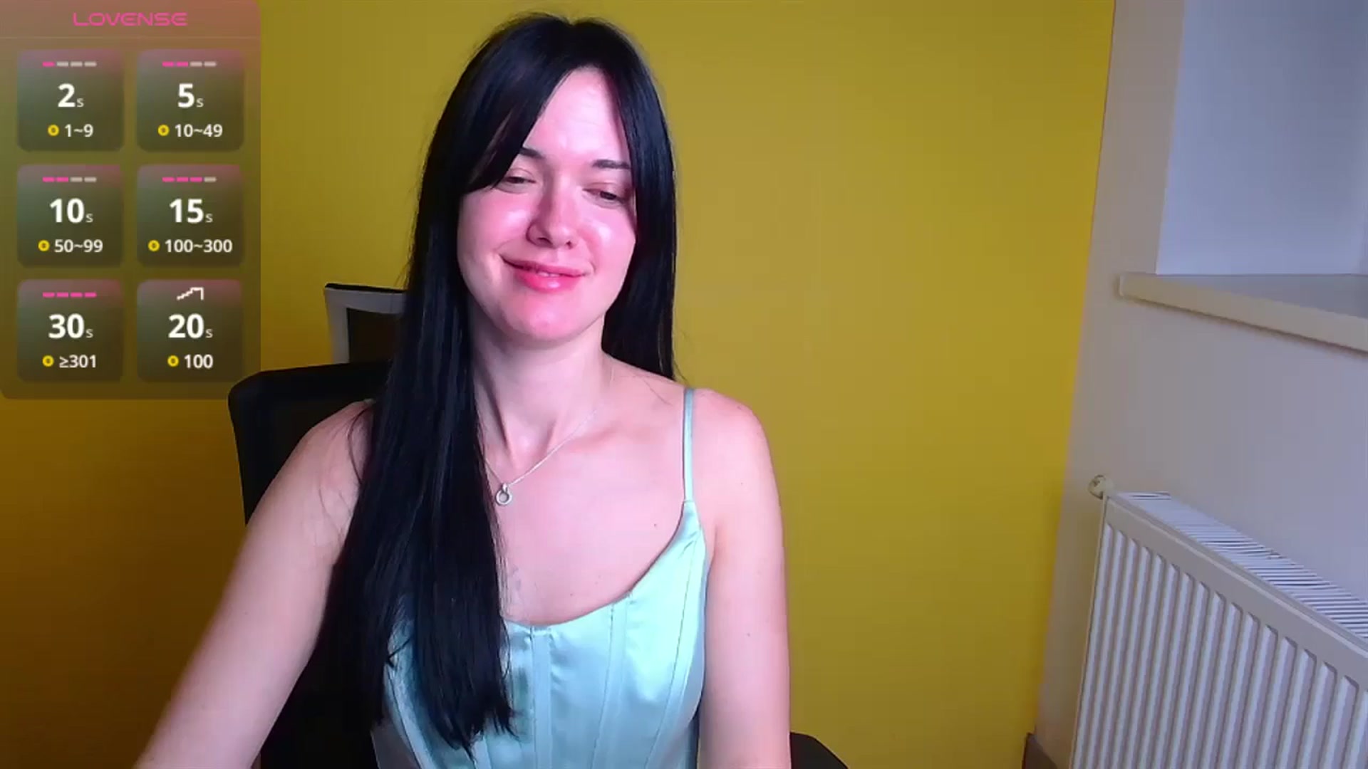Gallery image thumbnail from Black_Red's myfreecams stream on, 12/16/2024, 20:53 image 17 of 20