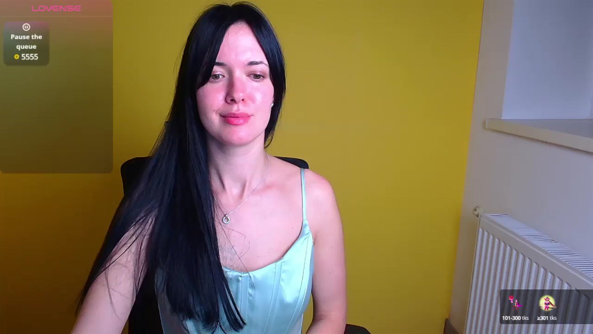 Gallery image thumbnail from Black_Red's myfreecams stream on, 12/16/2024, 20:53 image 14 of 20