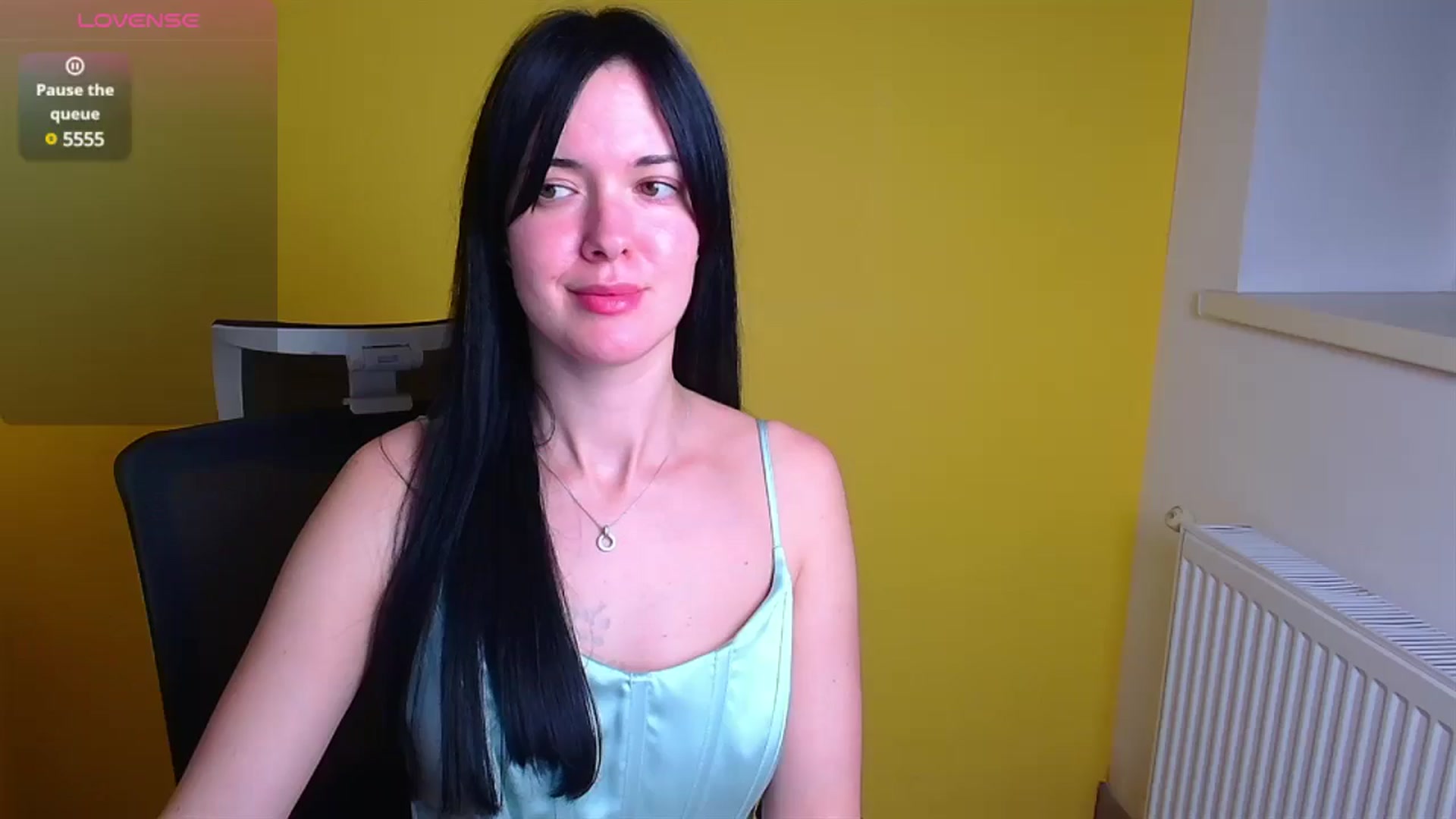 Gallery image thumbnail from Black_Red's myfreecams stream on, 12/16/2024, 20:53 image 7 of 20