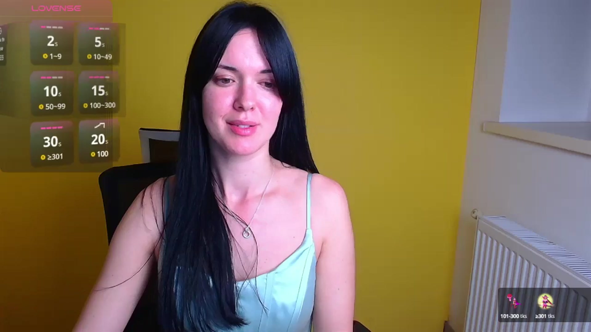 Gallery image thumbnail from Black_Red's myfreecams stream on, 12/17/2024, 24:59 image 17 of 20