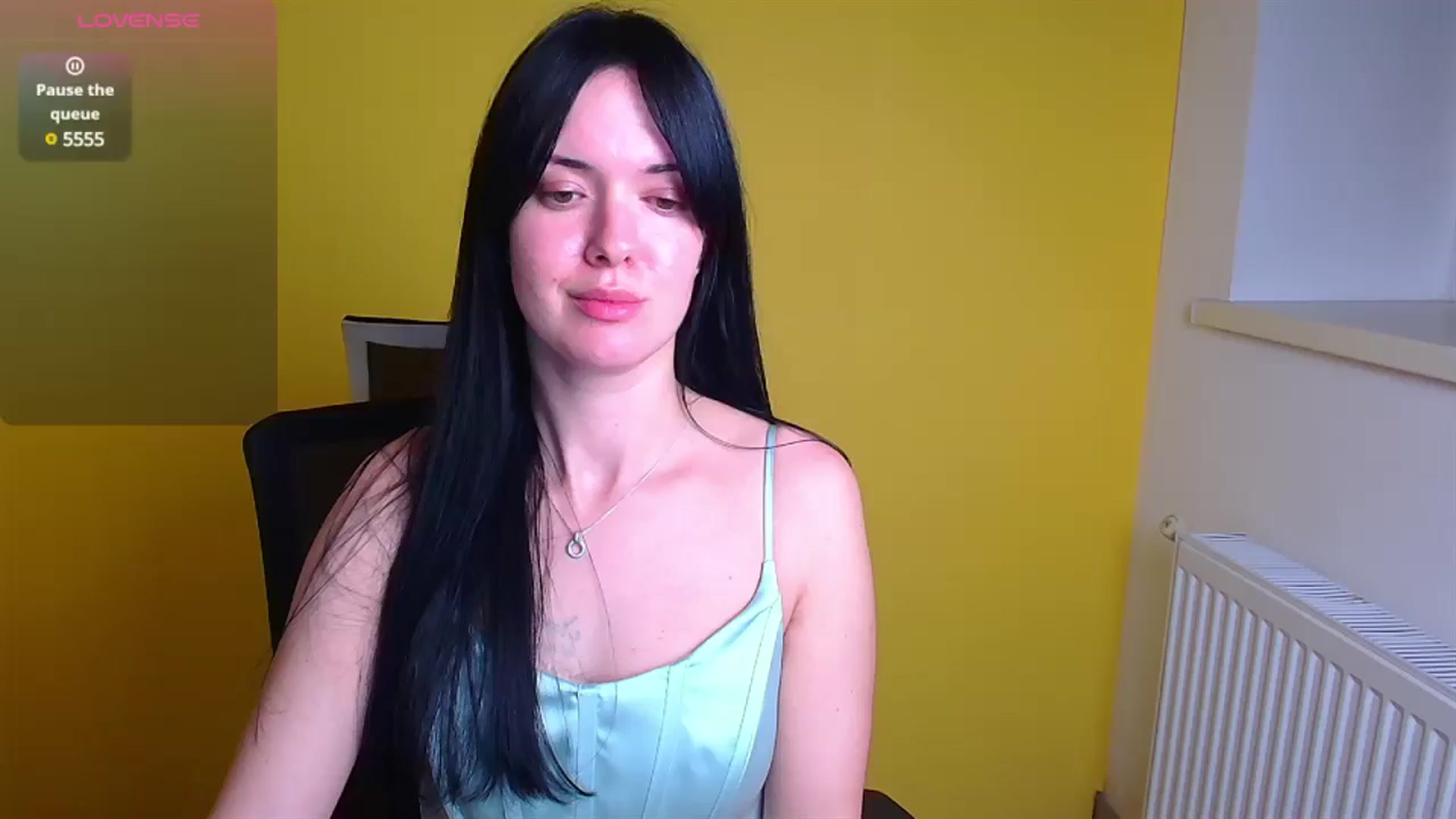 Gallery image thumbnail from Black_Red's myfreecams stream on, 12/17/2024, 24:59 image 12 of 20