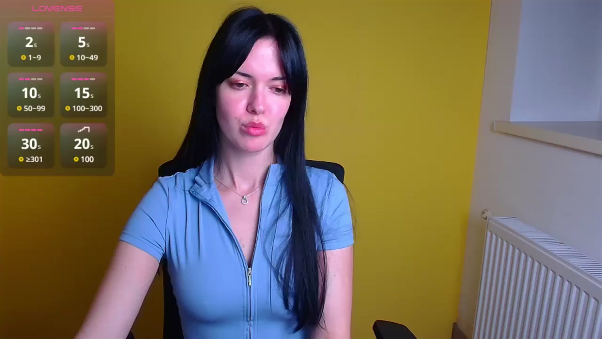 Gallery image thumbnail from Black_Red's myfreecams stream on, 12/18/2024, 15:30 image 10 of 20