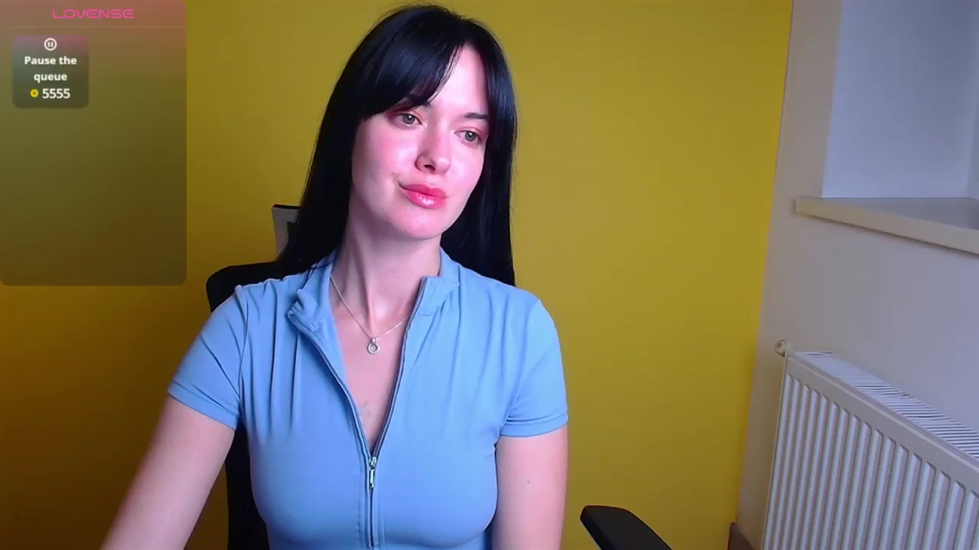 Gallery image thumbnail from Black_Red's myfreecams stream on, 12/18/2024, 17:19 image 5 of 20
