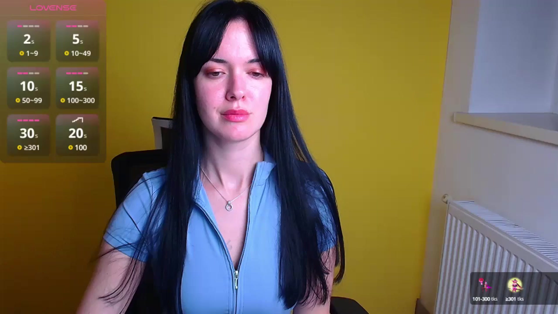 Gallery image thumbnail from Black_Red's myfreecams stream on, 12/18/2024, 17:19 image 4 of 20