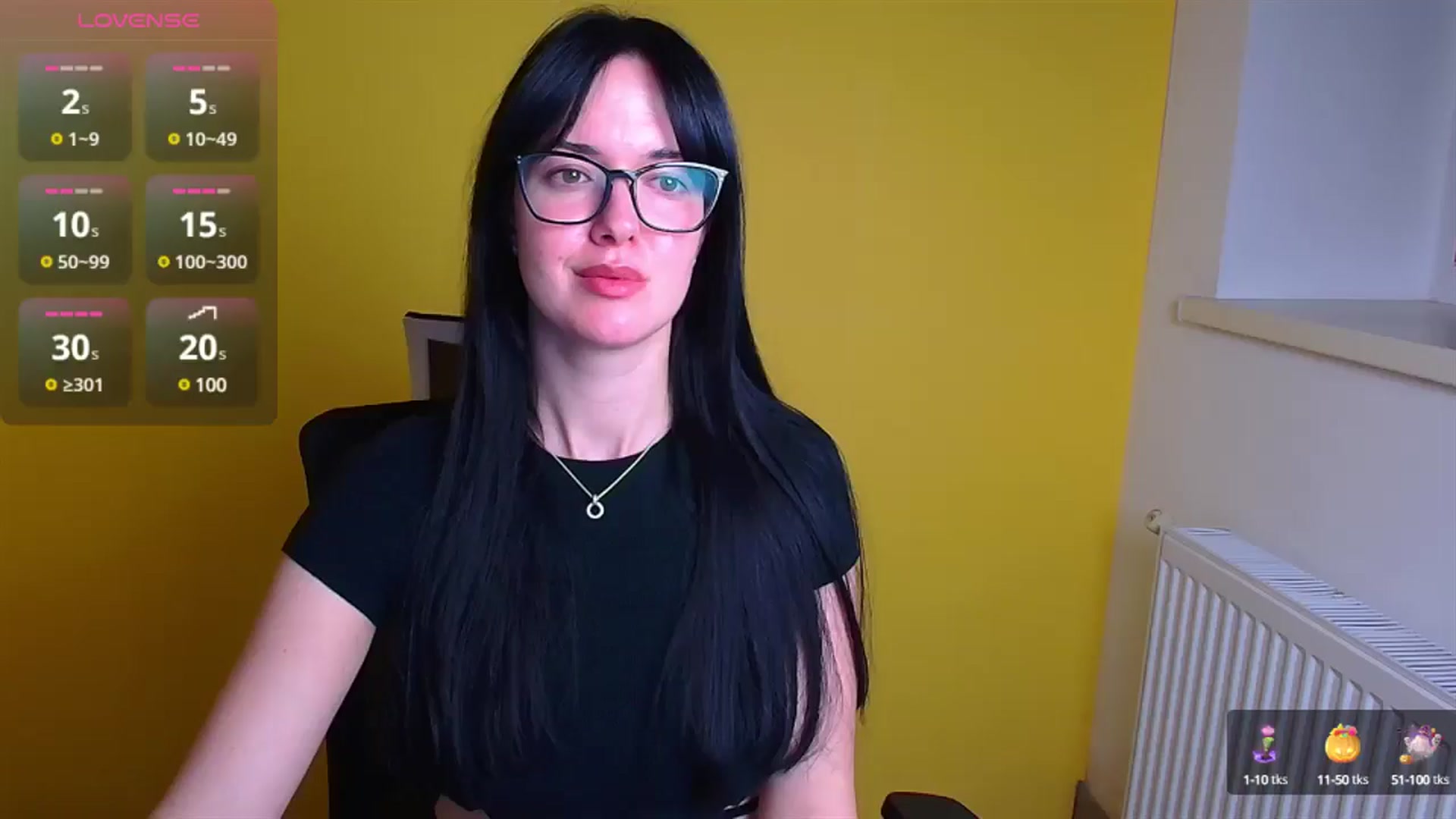 Gallery image thumbnail from Black_Red's myfreecams stream on, 12/19/2024, 10:50 image 1 of 20