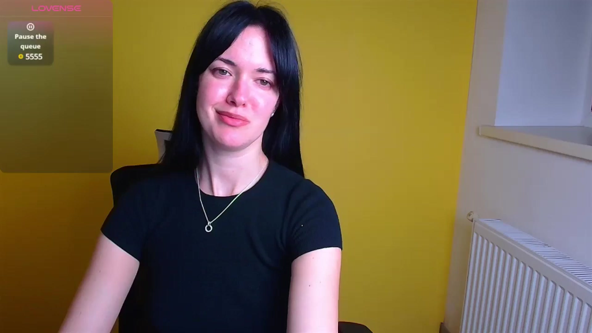 Gallery image thumbnail from Black_Red's myfreecams stream on, 12/20/2024, 13:23 image 5 of 20